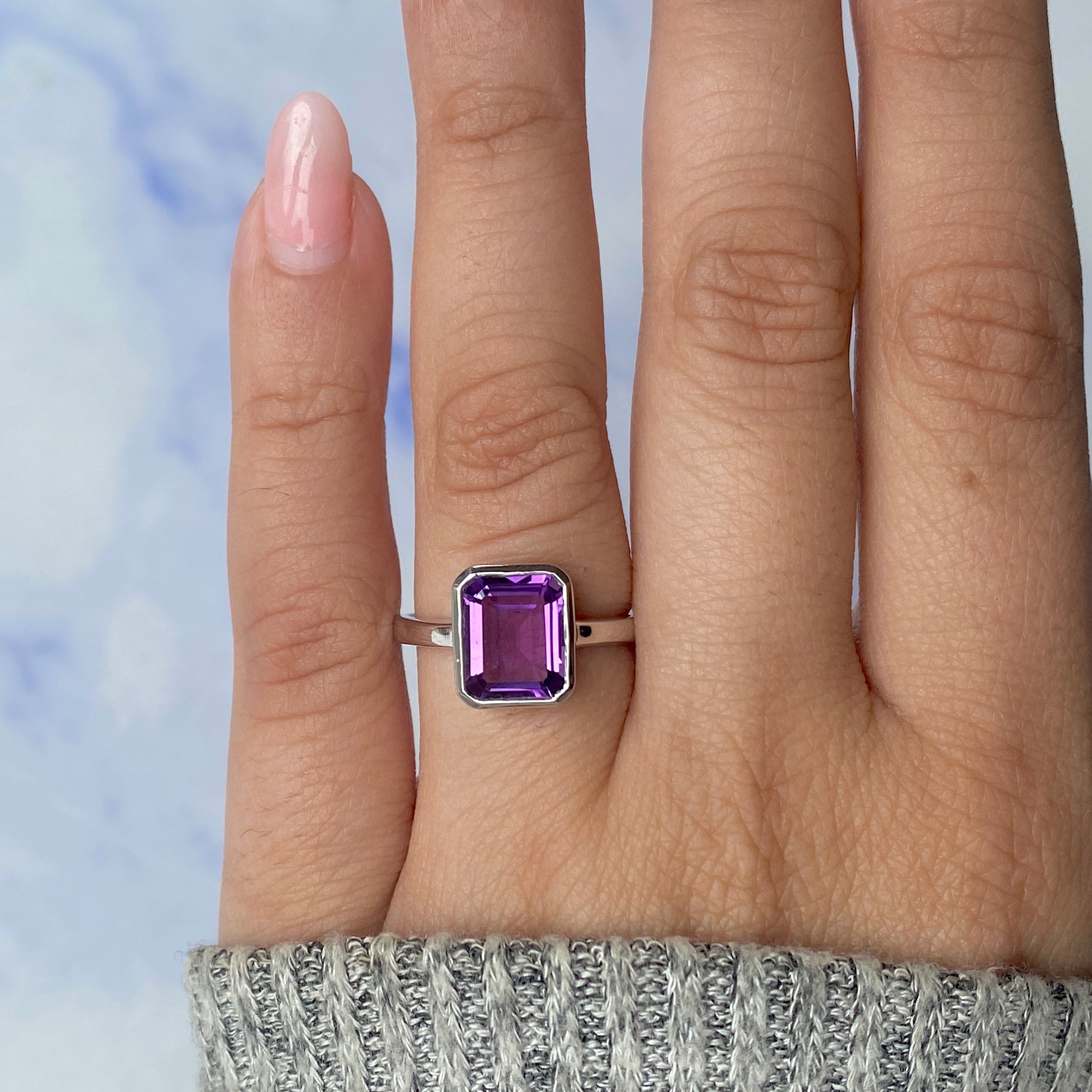 Amethyst Ring-(AMT-RDR-1752.)