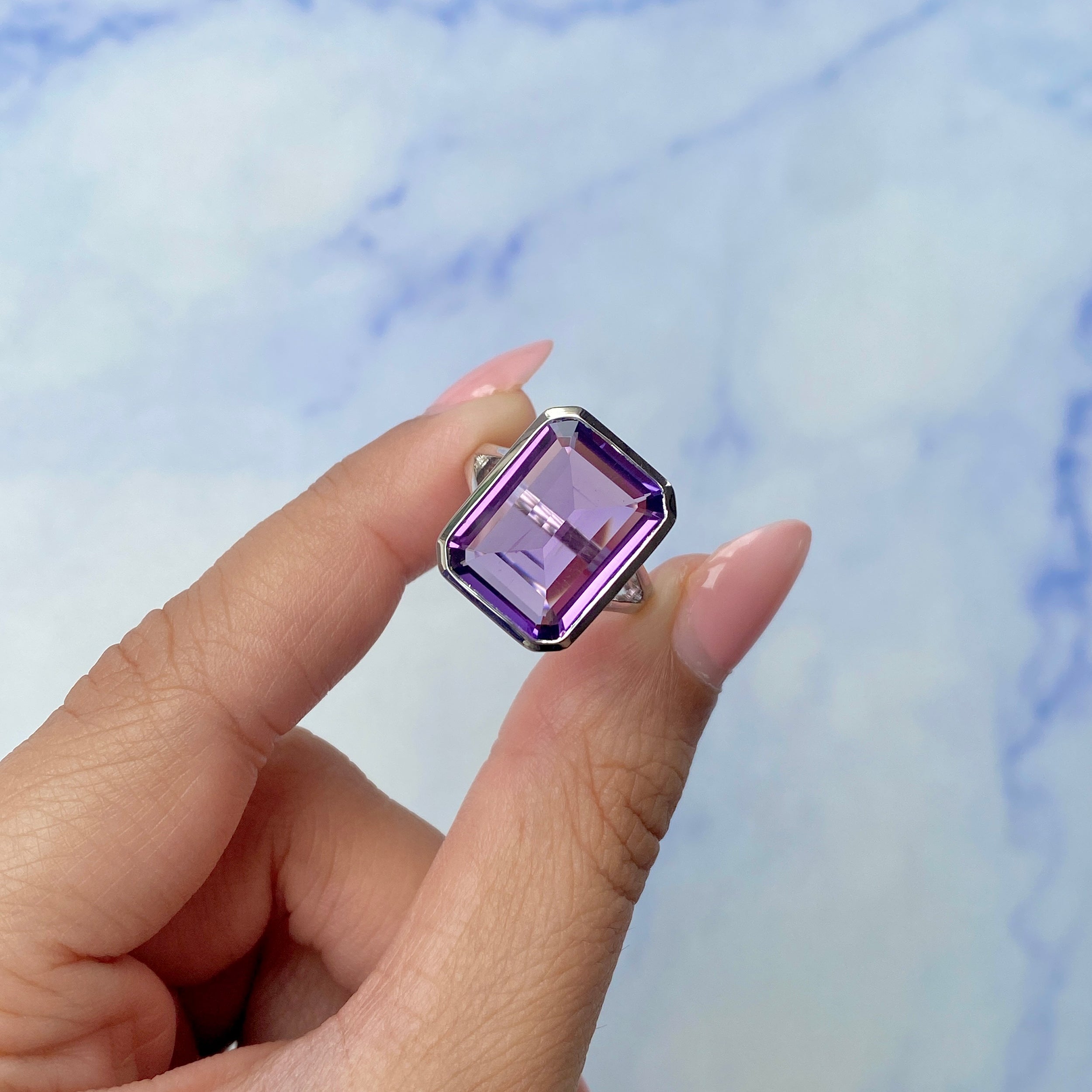 Amethyst Ring-(AMT-RDR-1847.)