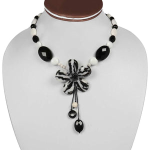 beaded-necklace-bdd-12-1744