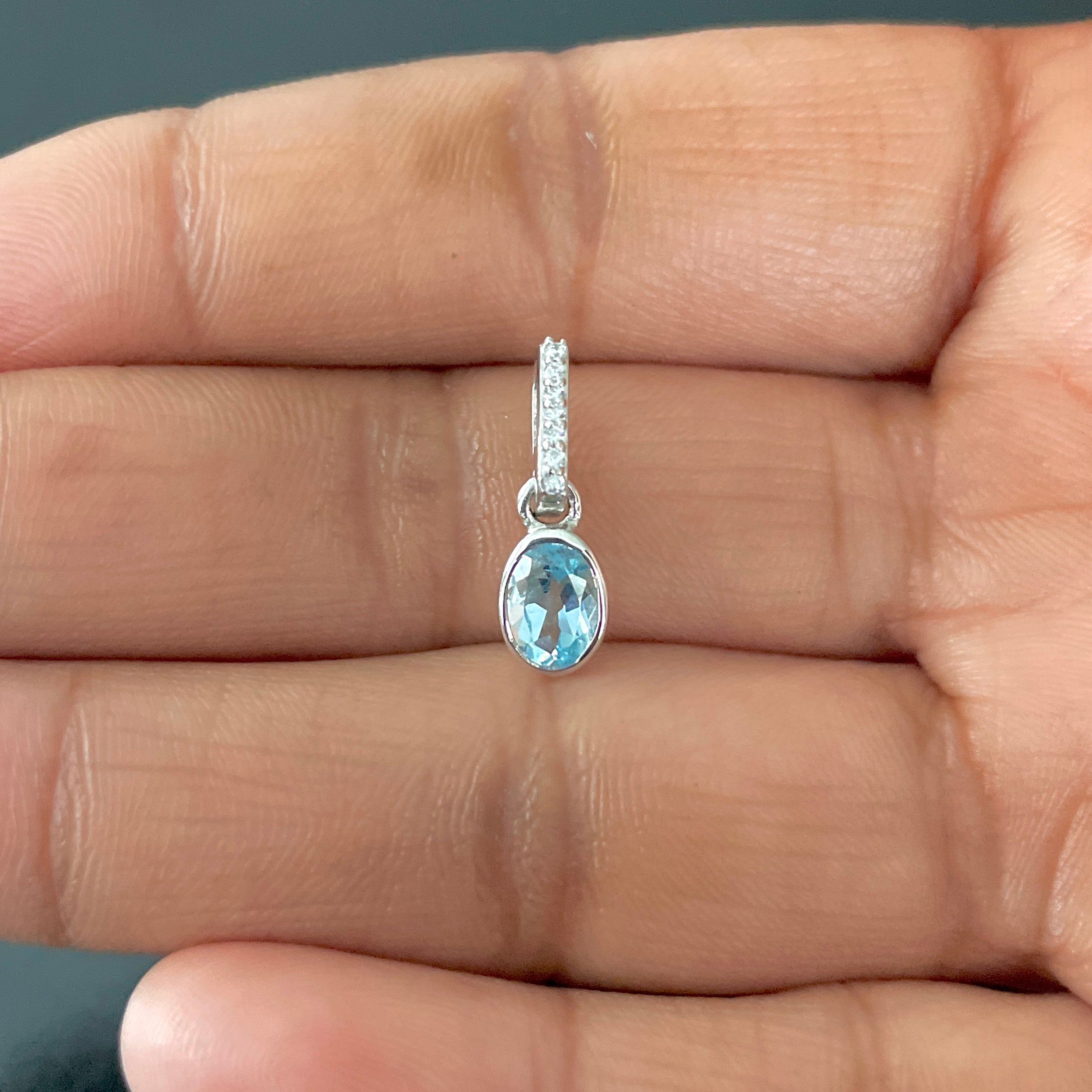 Blue Topaz & White Topaz Pendant-(BTZ-RDP-780.)