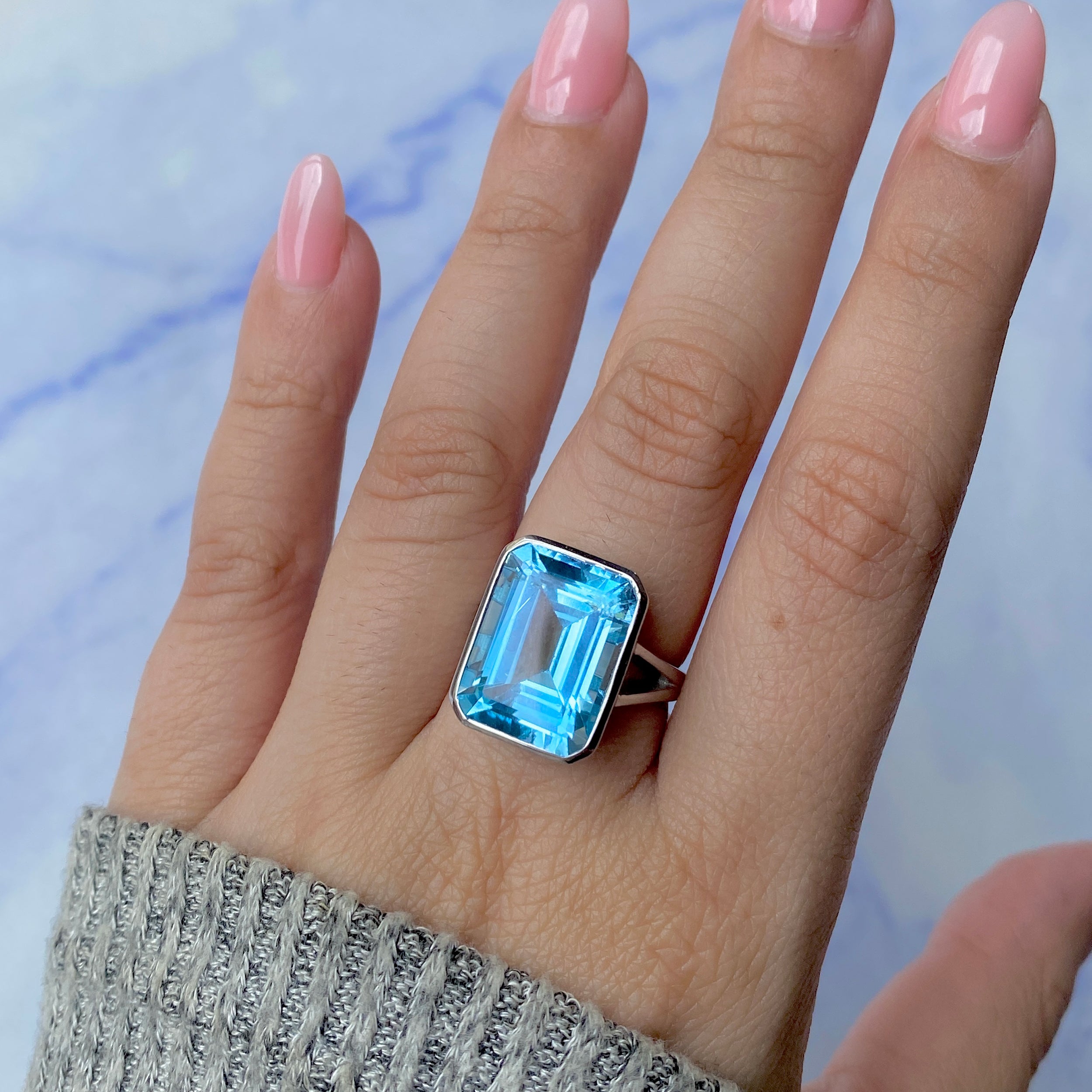 Blue Topaz Ring-(BTZ-RDR-1847.)