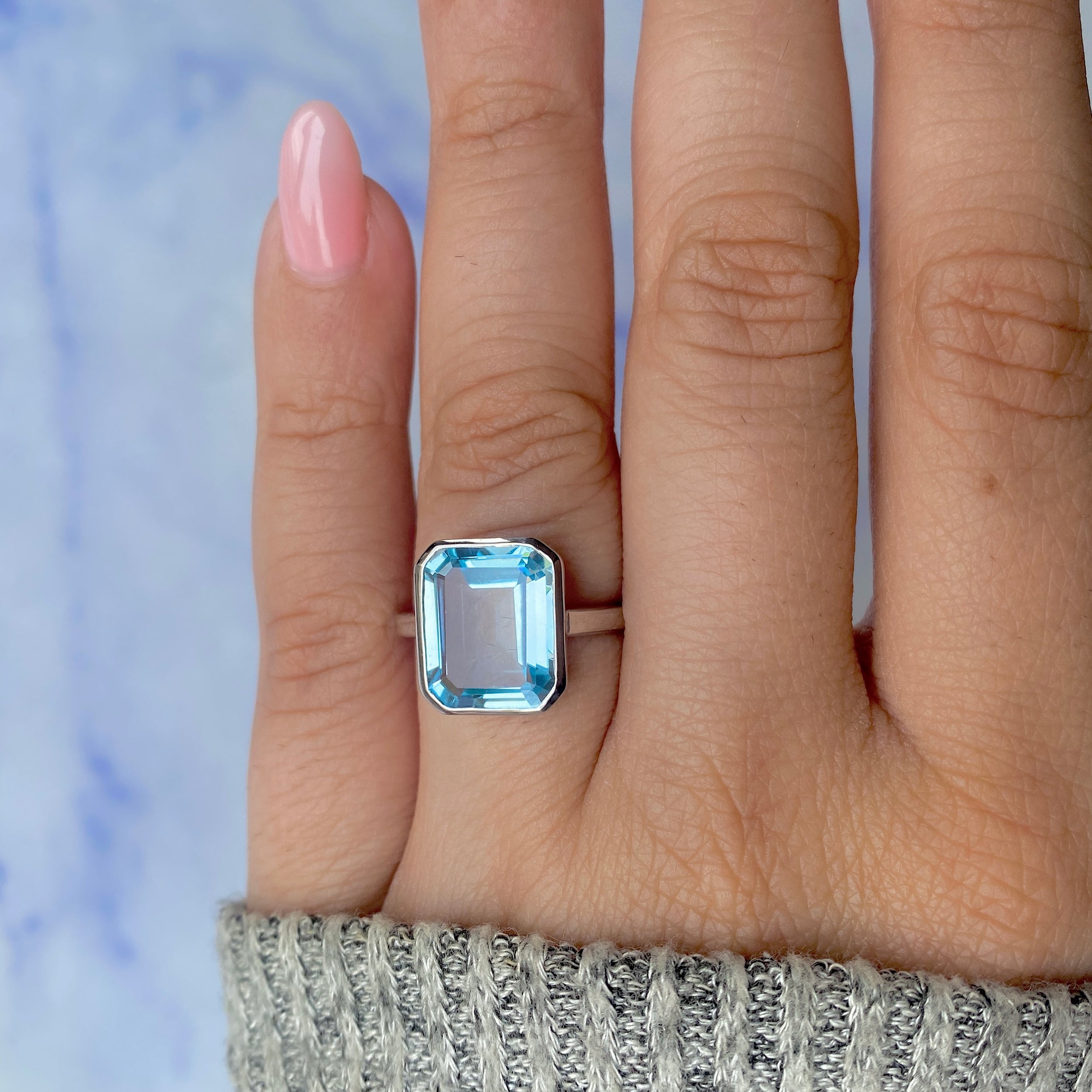Blue Topaz Ring-(BTZ-RDR-1927.)