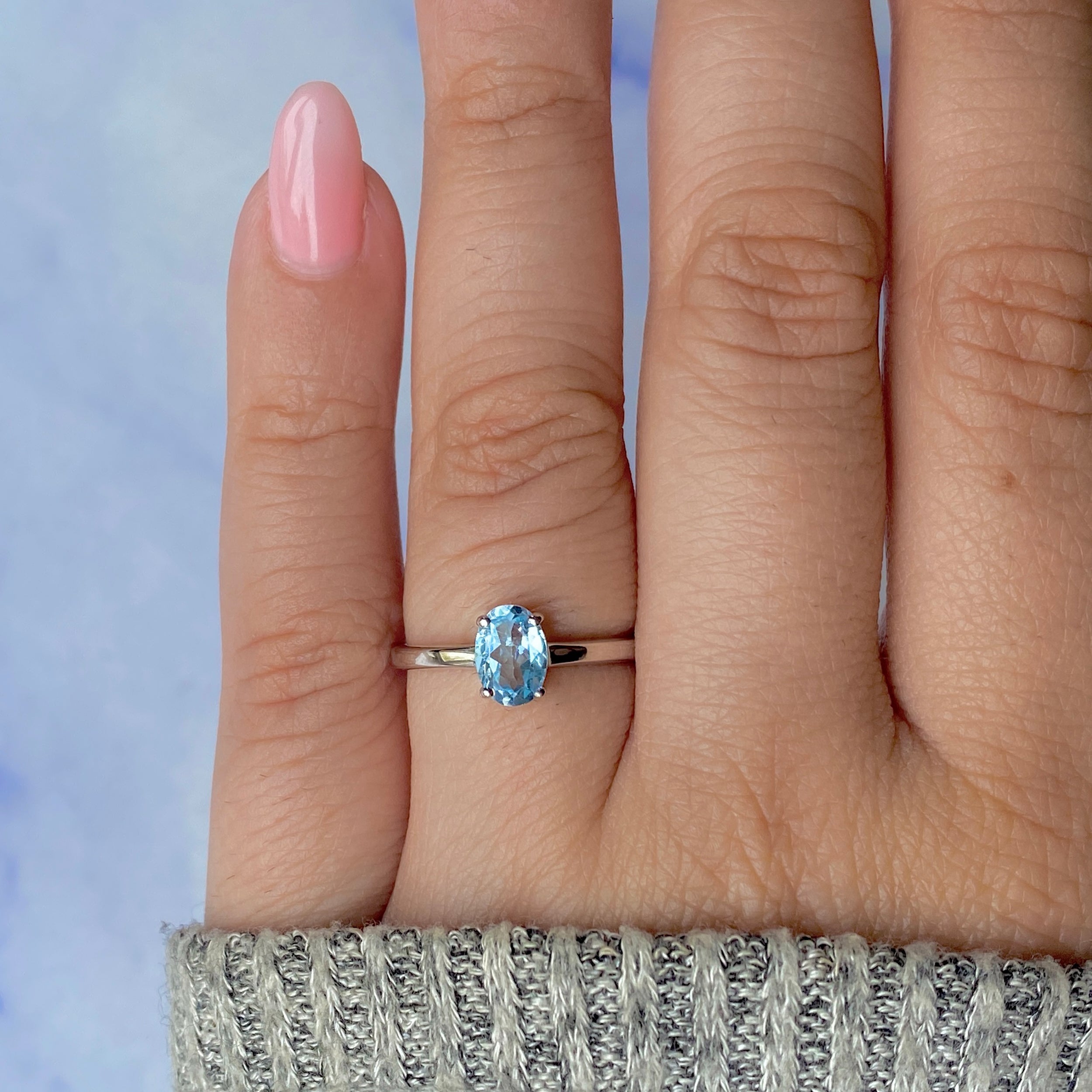 Blue Topaz Ring-(BTZ-RDR-242.)