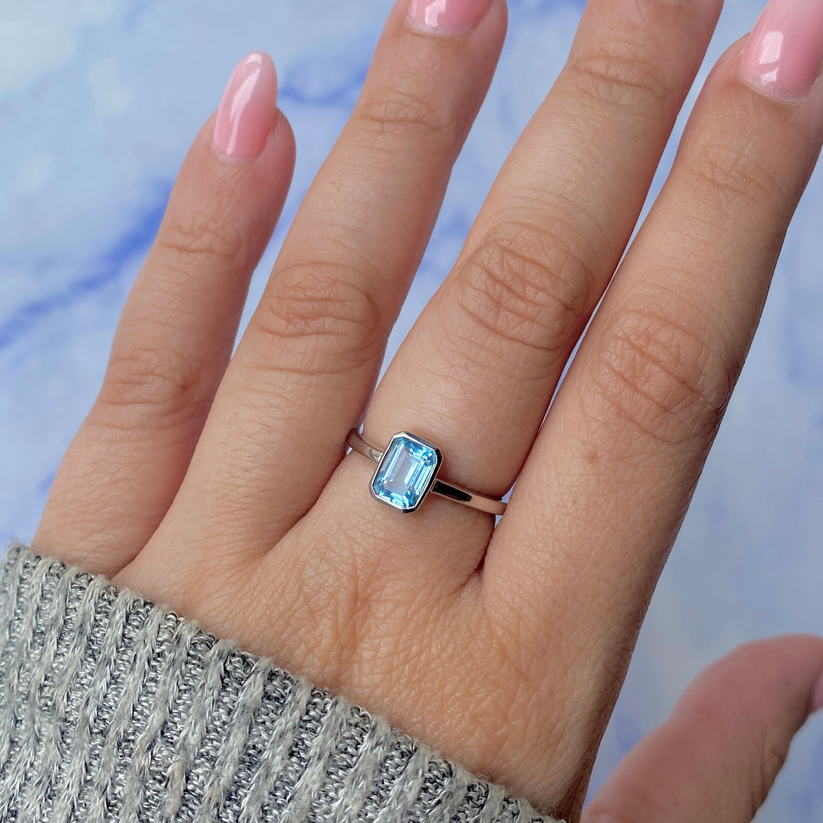 Blue Topaz Ring-(BTZ-RDR-2765.)