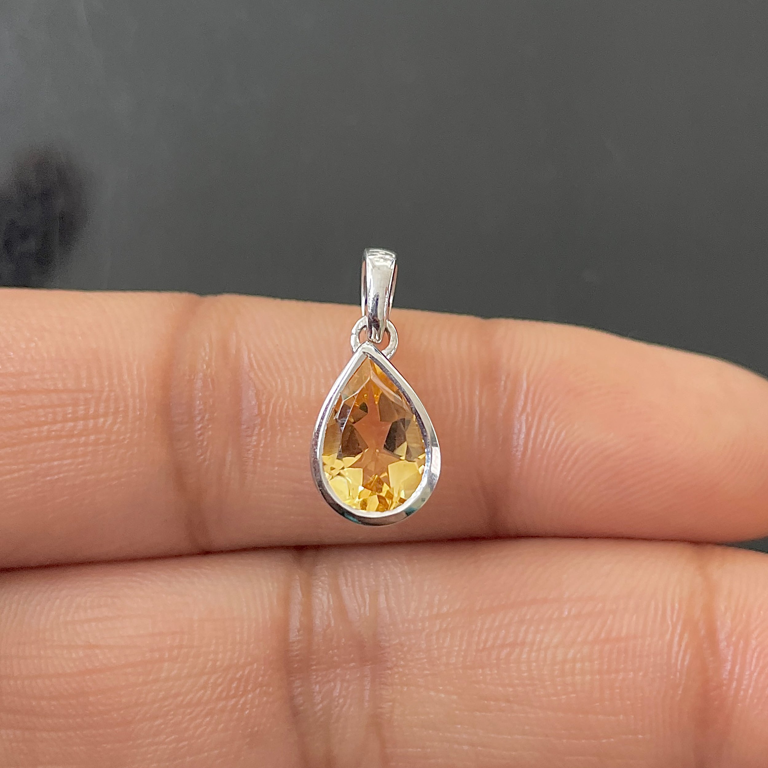 Citrine Pendant-(CIT-RDP-468.)