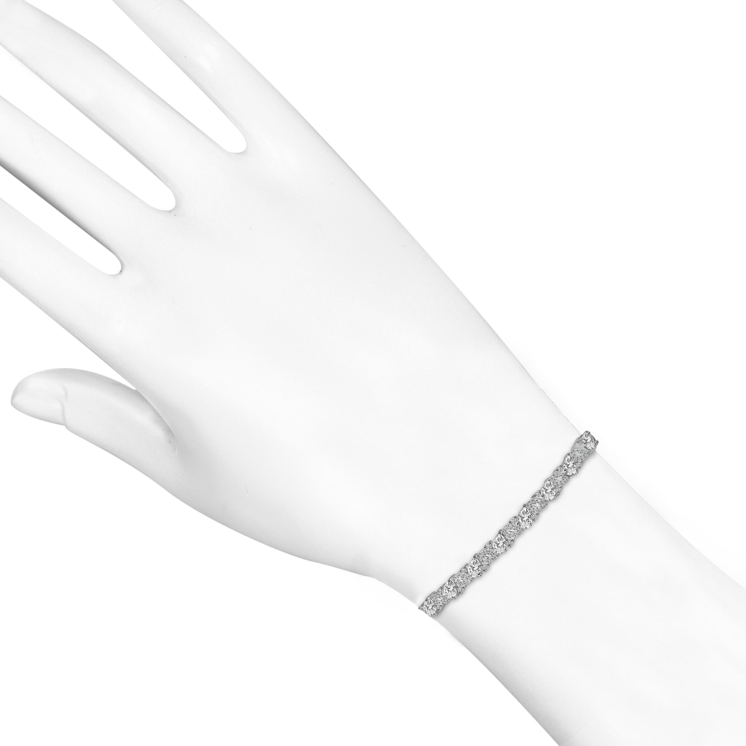 crystal-white-topaz-bracelet-with-adjustable-camera-lock-cst-rdb-128