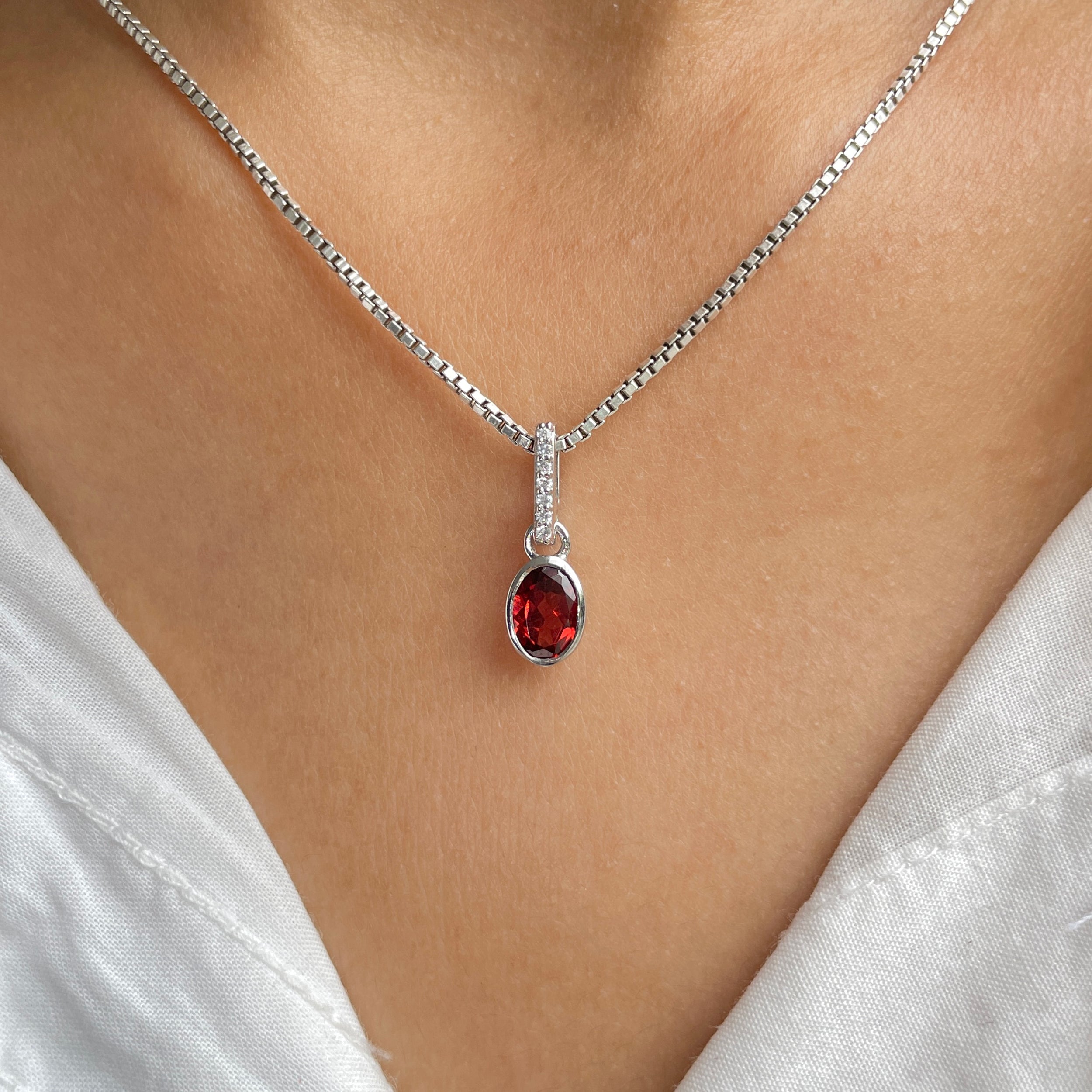 Garnet & White Topaz Pendant-(GAR-RDP-780.)