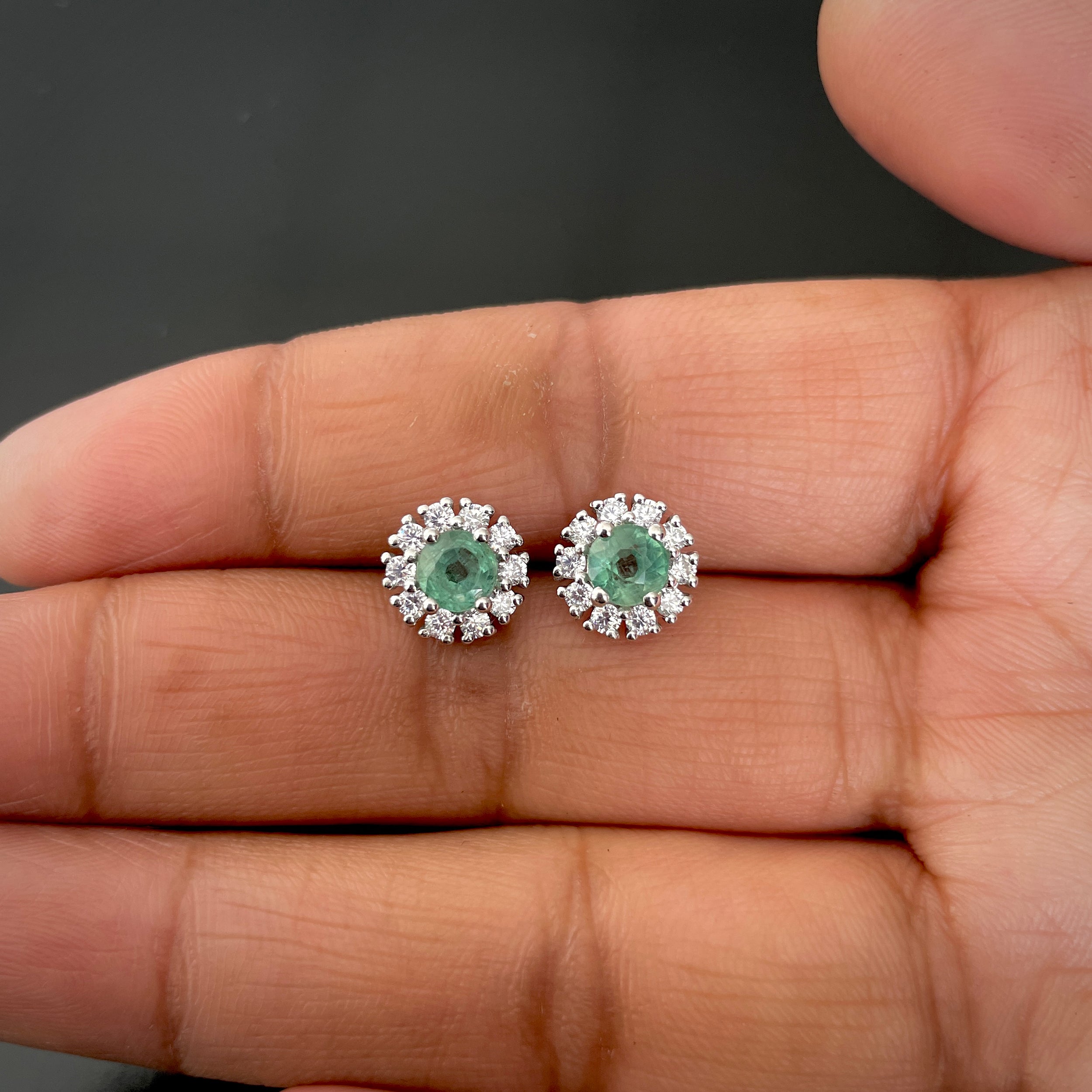 Kyanite (Green) & White Topaz Stud Earring-(KYN-RDE-1268-G.)