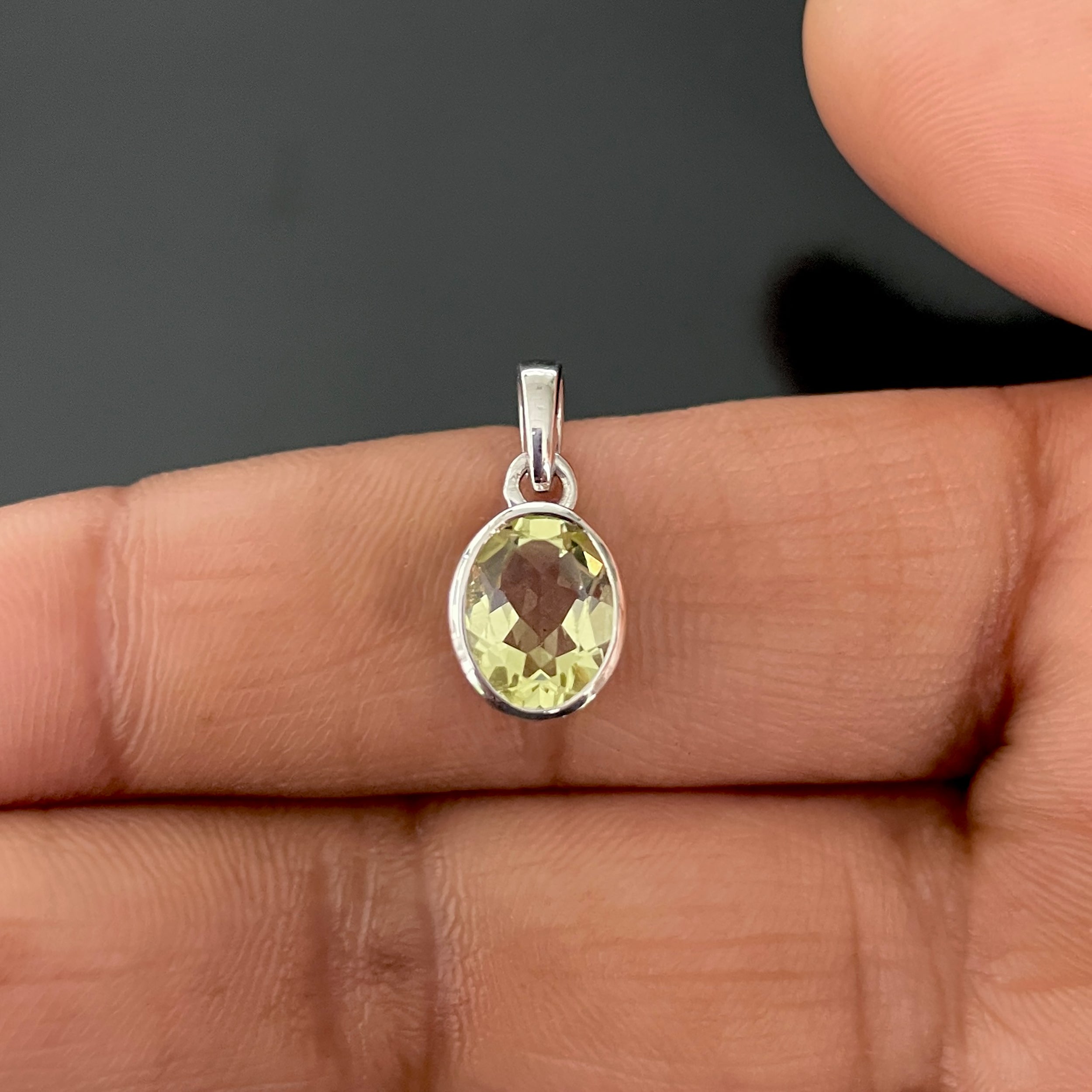 Lemon Quartz Pendant-(LEM-RDP-380.)