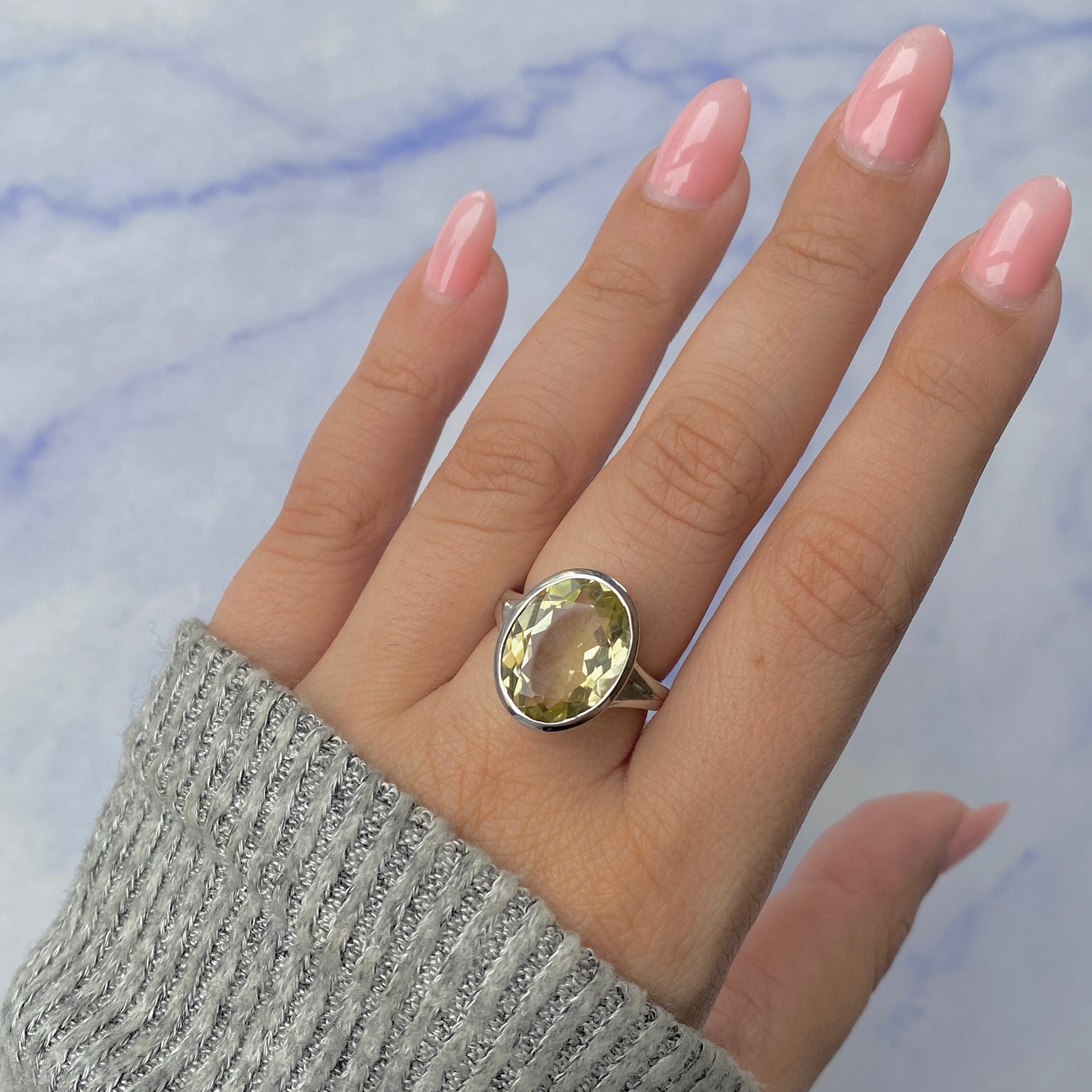 Lemon Quartz Ring-(LEM-RDR-1897.)
