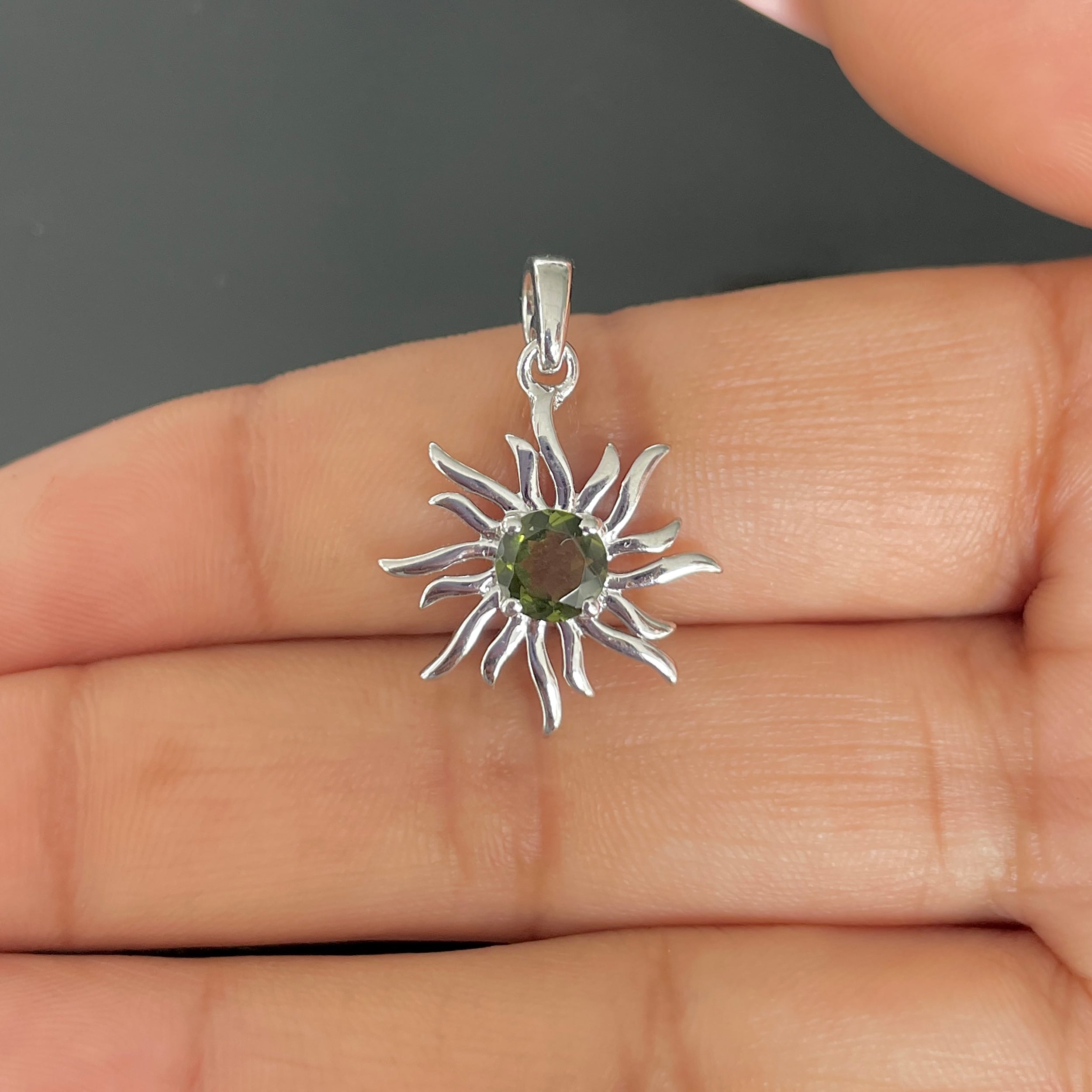 Moldavite Sun Pendant-(MLD-RDN-152.)
