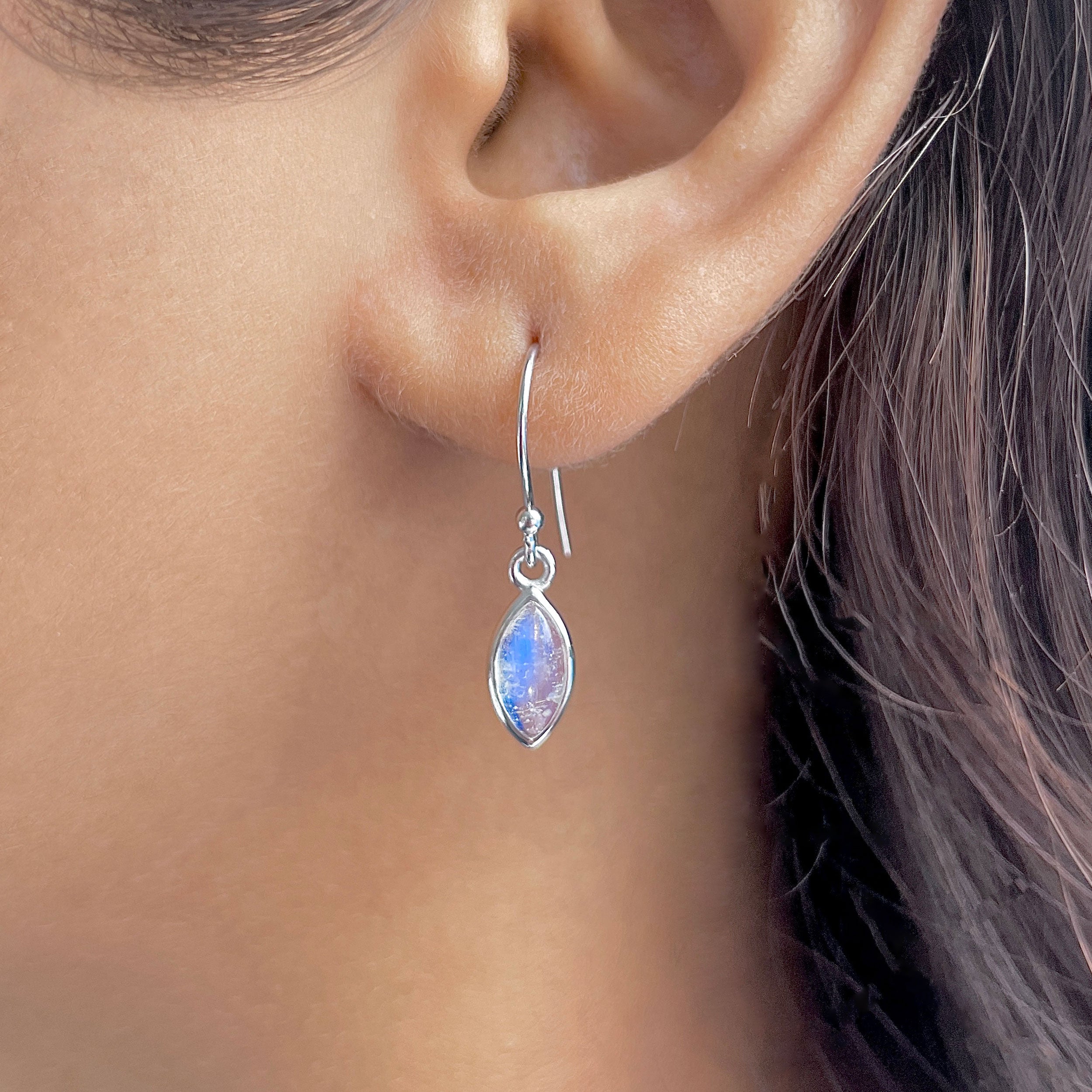 Moonstone Earring-(RBM-RDE-1019.)