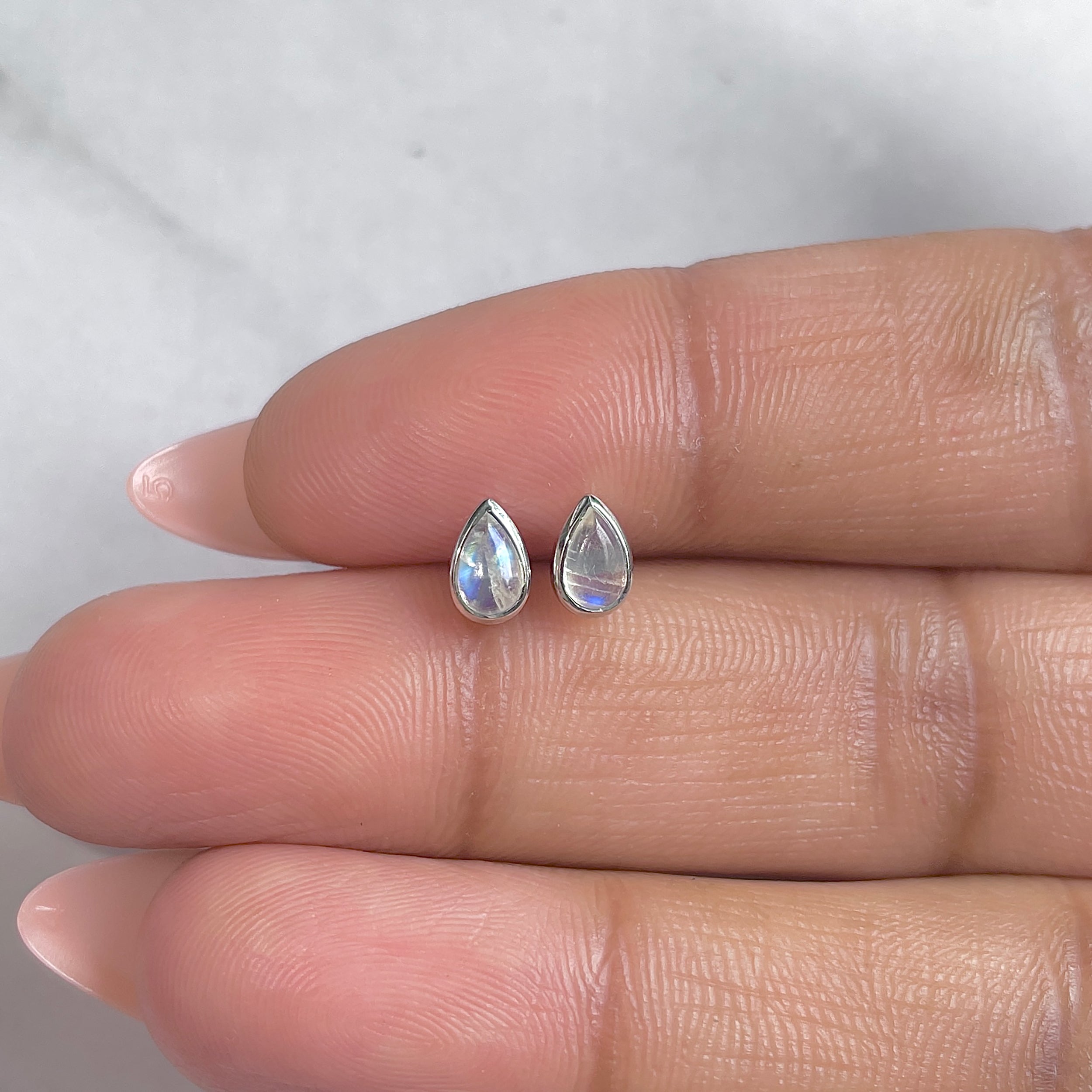 Moonstone Stud Earring-(RBM-RDE-1106.)
