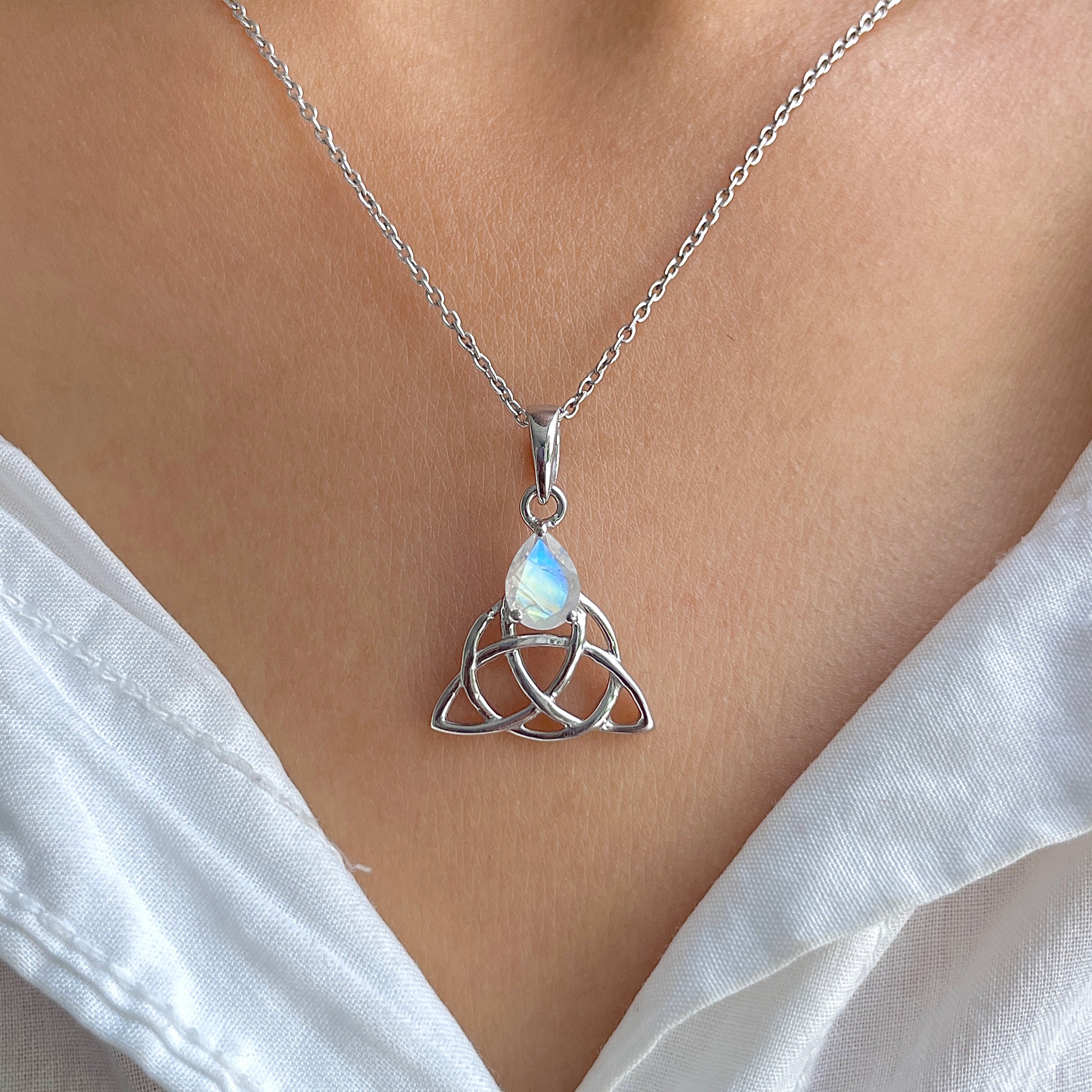 Moonstone Triquetra Pendant-(RBM-RDEP-892.)