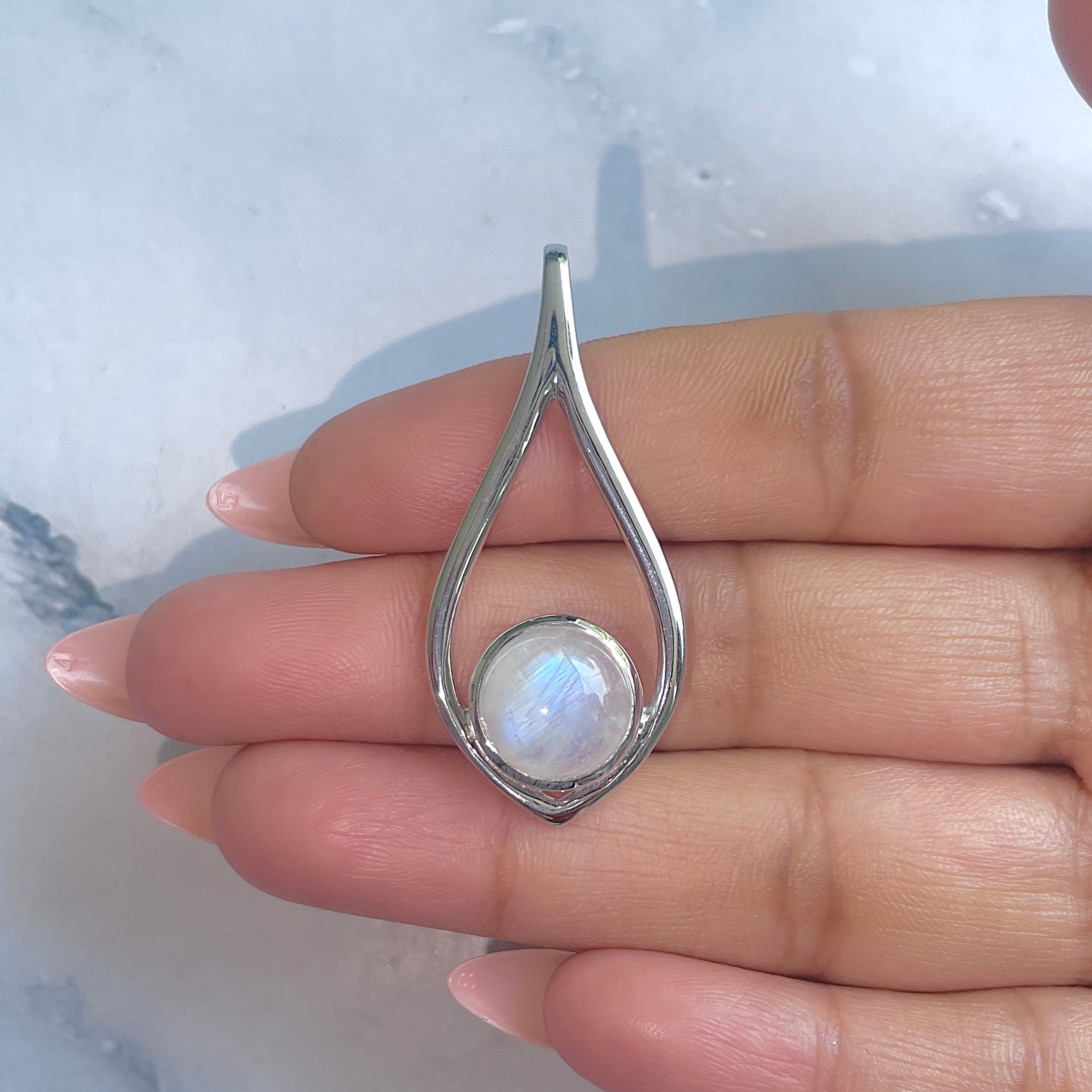 Moonstone Pendant-(RBM-RDP-43.)