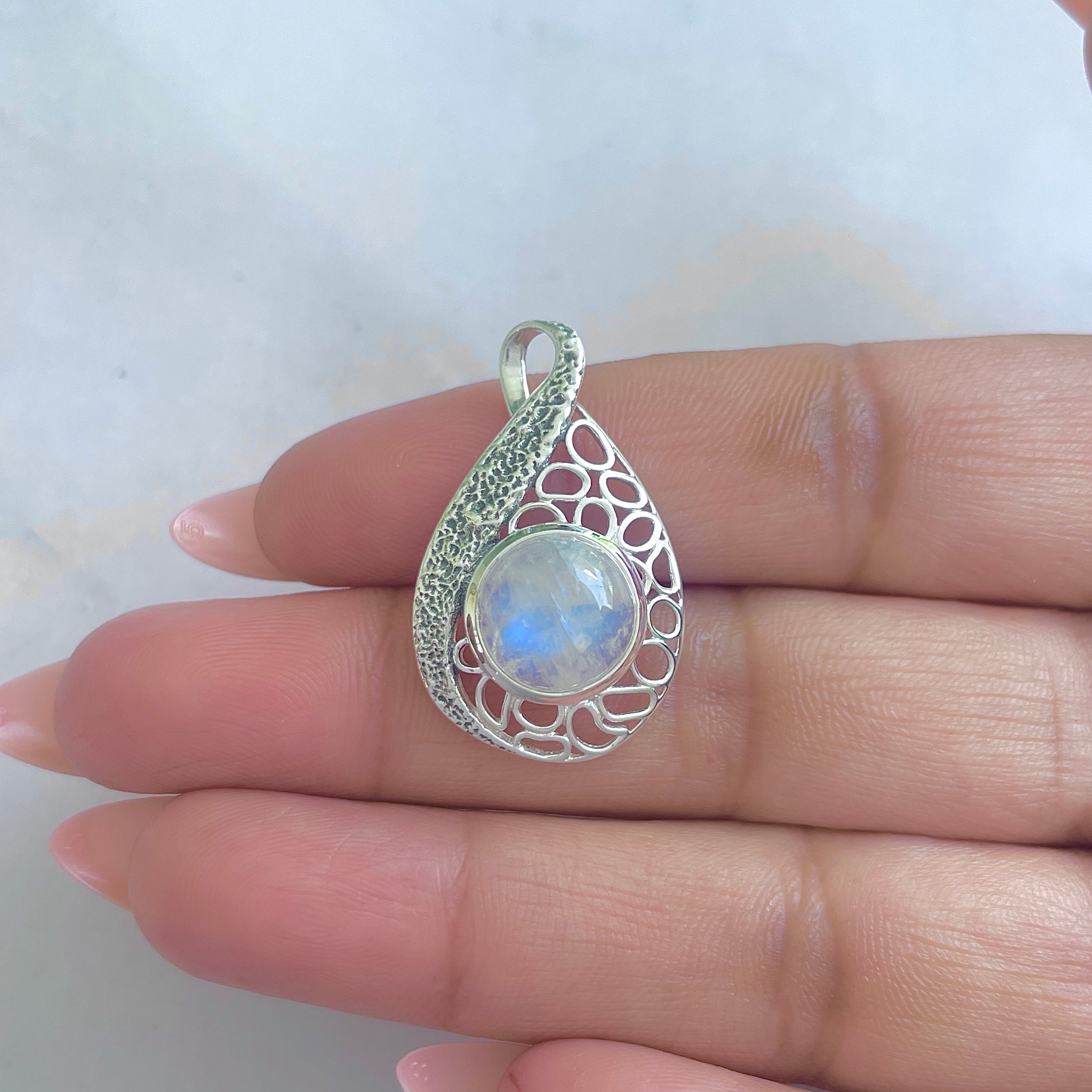Moonstone Pendant-(RBM-RDP-51.)