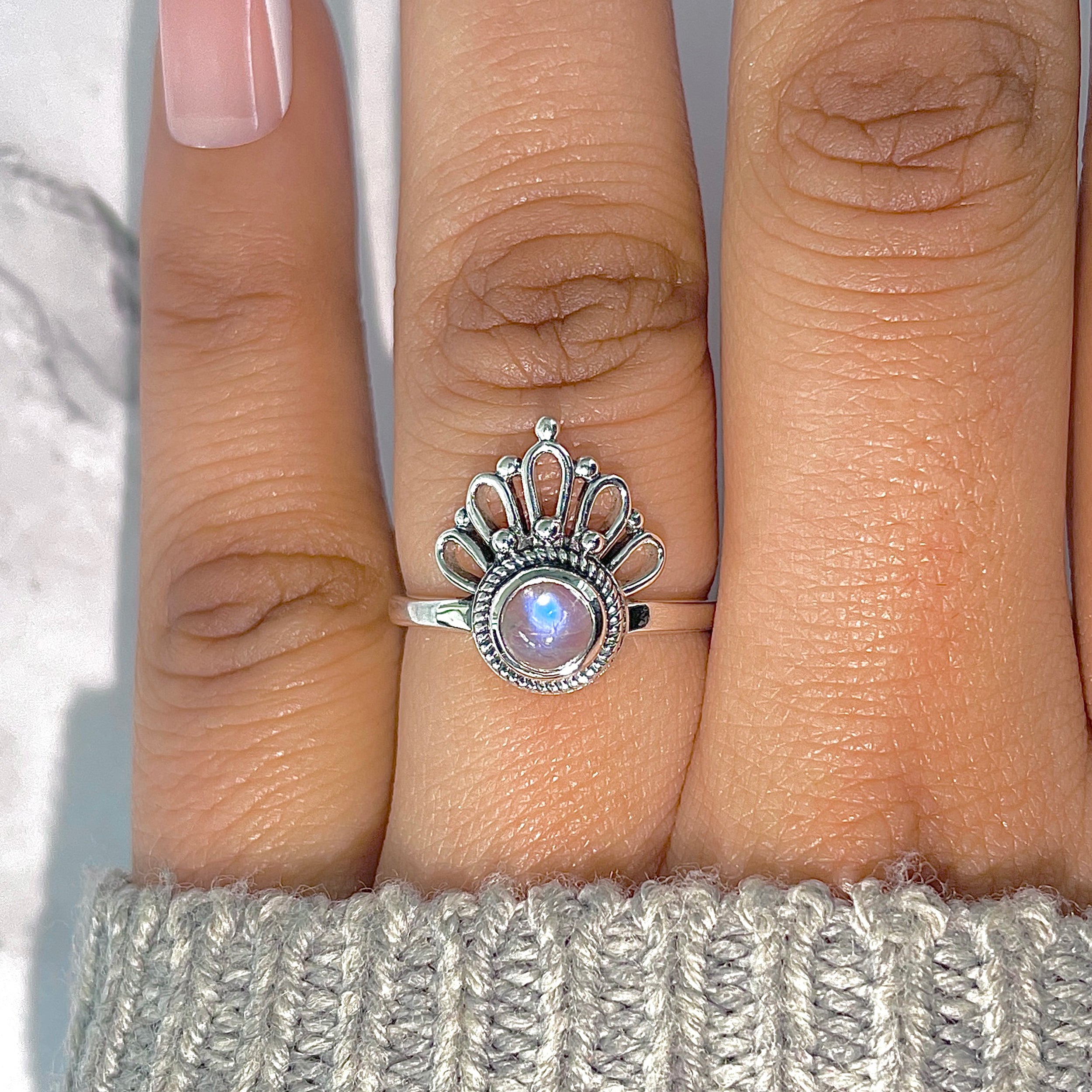 Moonstone Ring-(RBM-RDR-1305.)