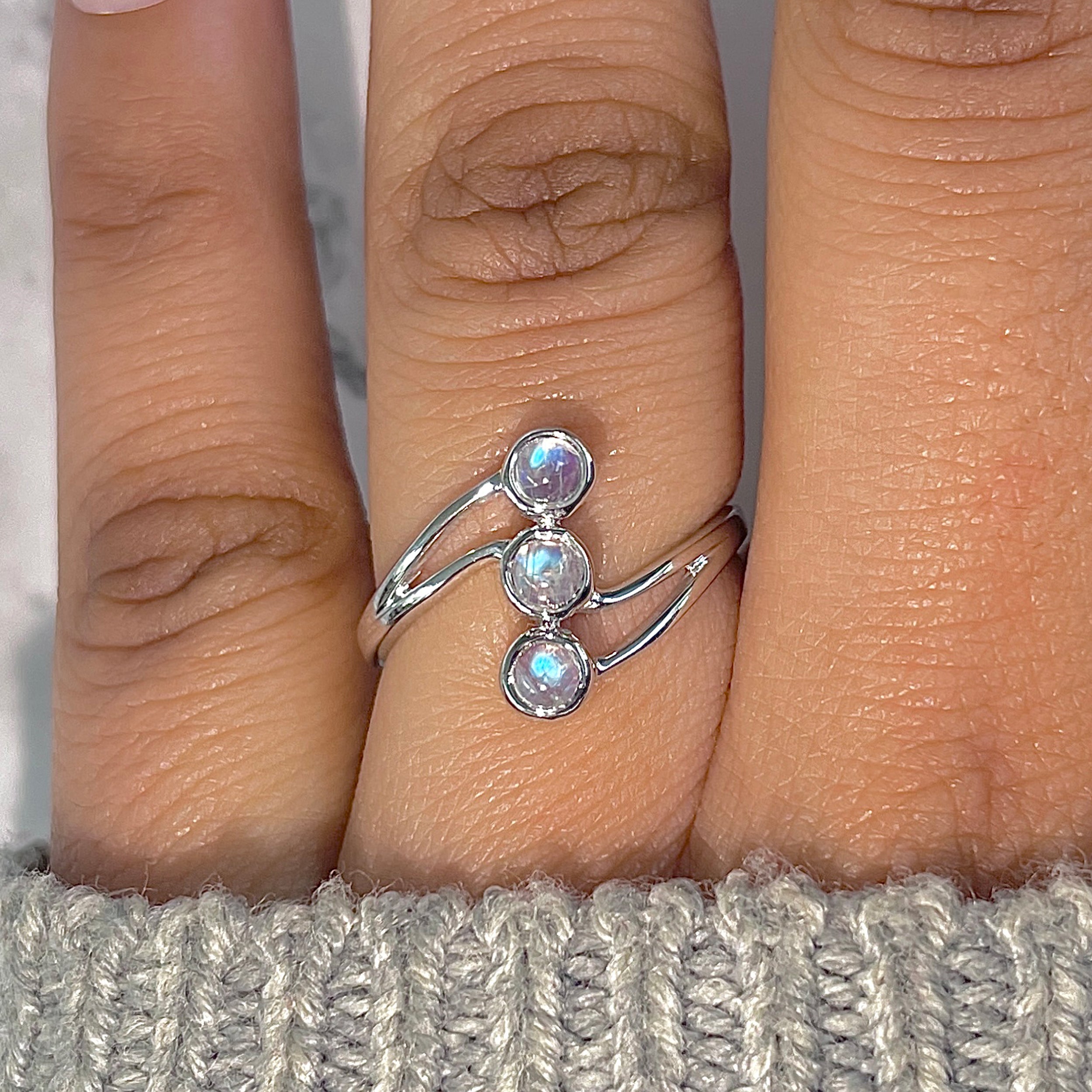 Moonstone Ring-(RBM-RDR-1707.)
