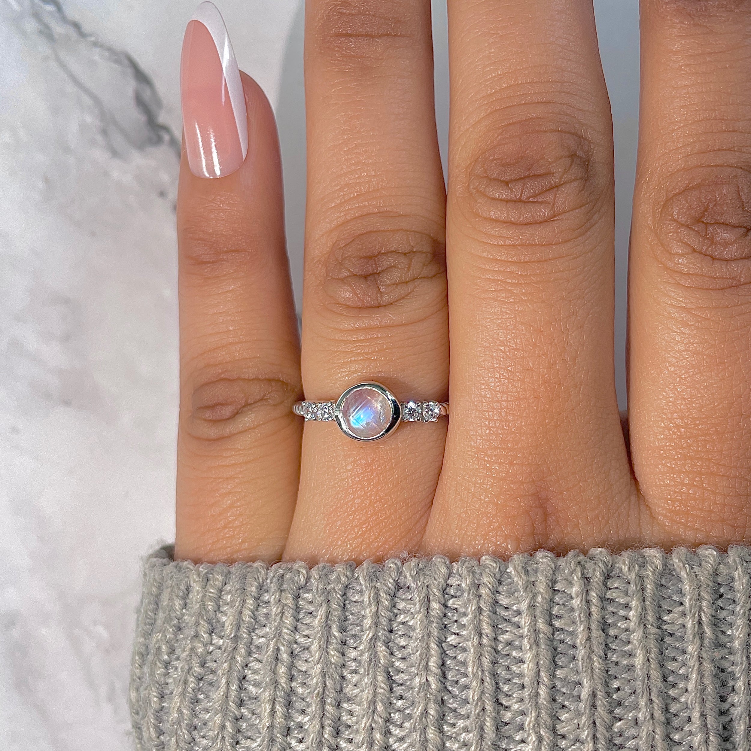 Moonstone Ring-(RBM-RDR-2191.)