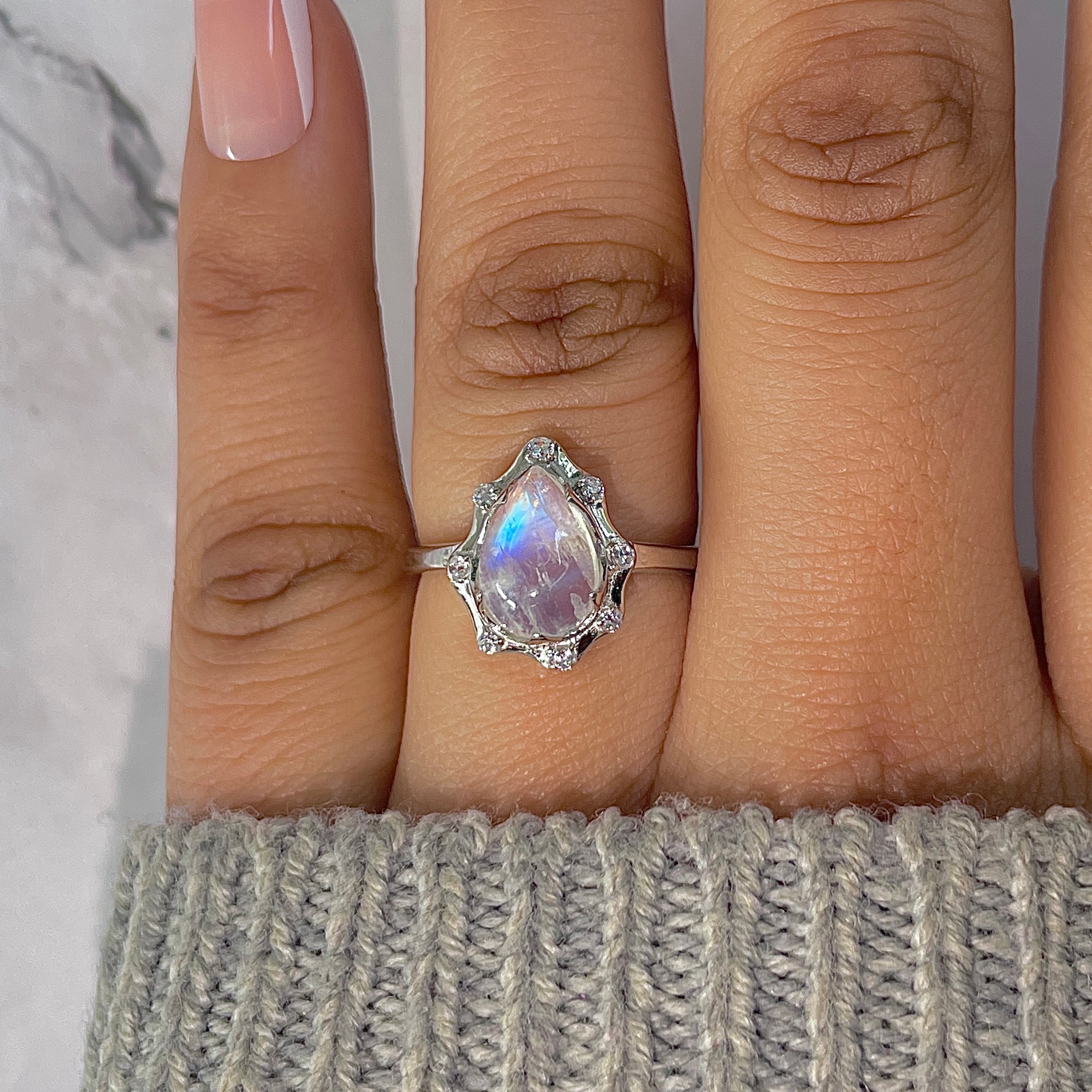Moonstone Ring-(RBM-RDR-2220.)