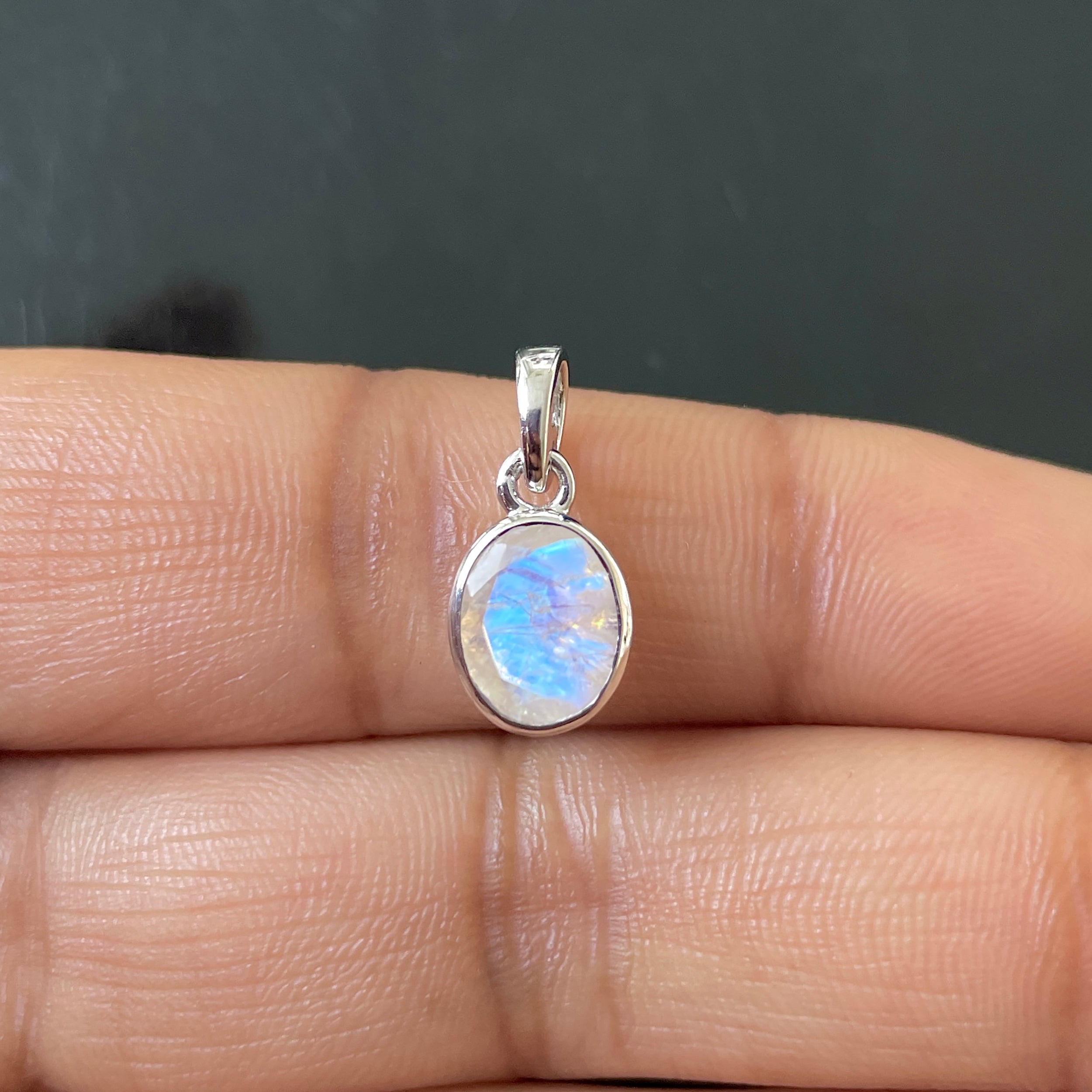 Moonstone Pendant-(RBM-RDP-380.)