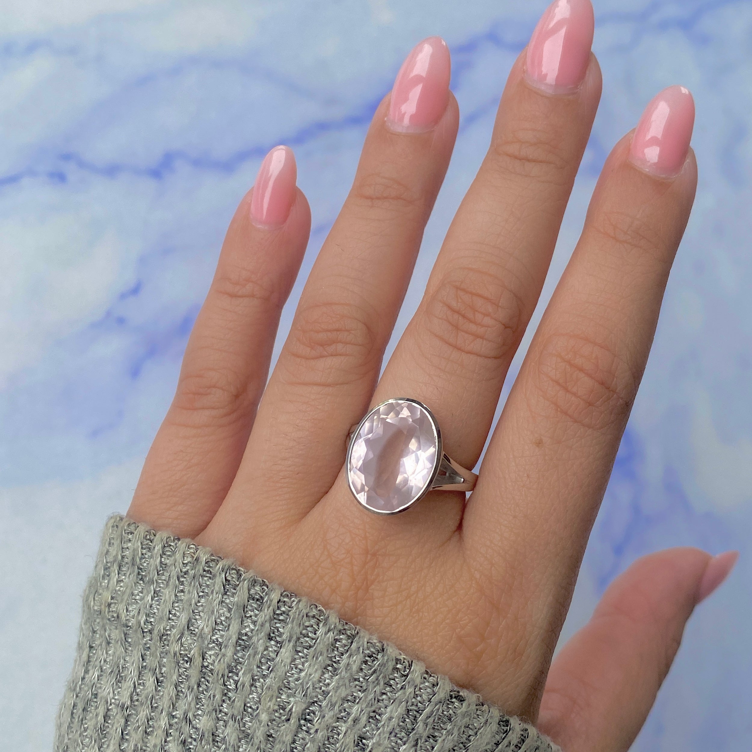 Rose Quartz Ring-(RSQ-RDR-1897.)