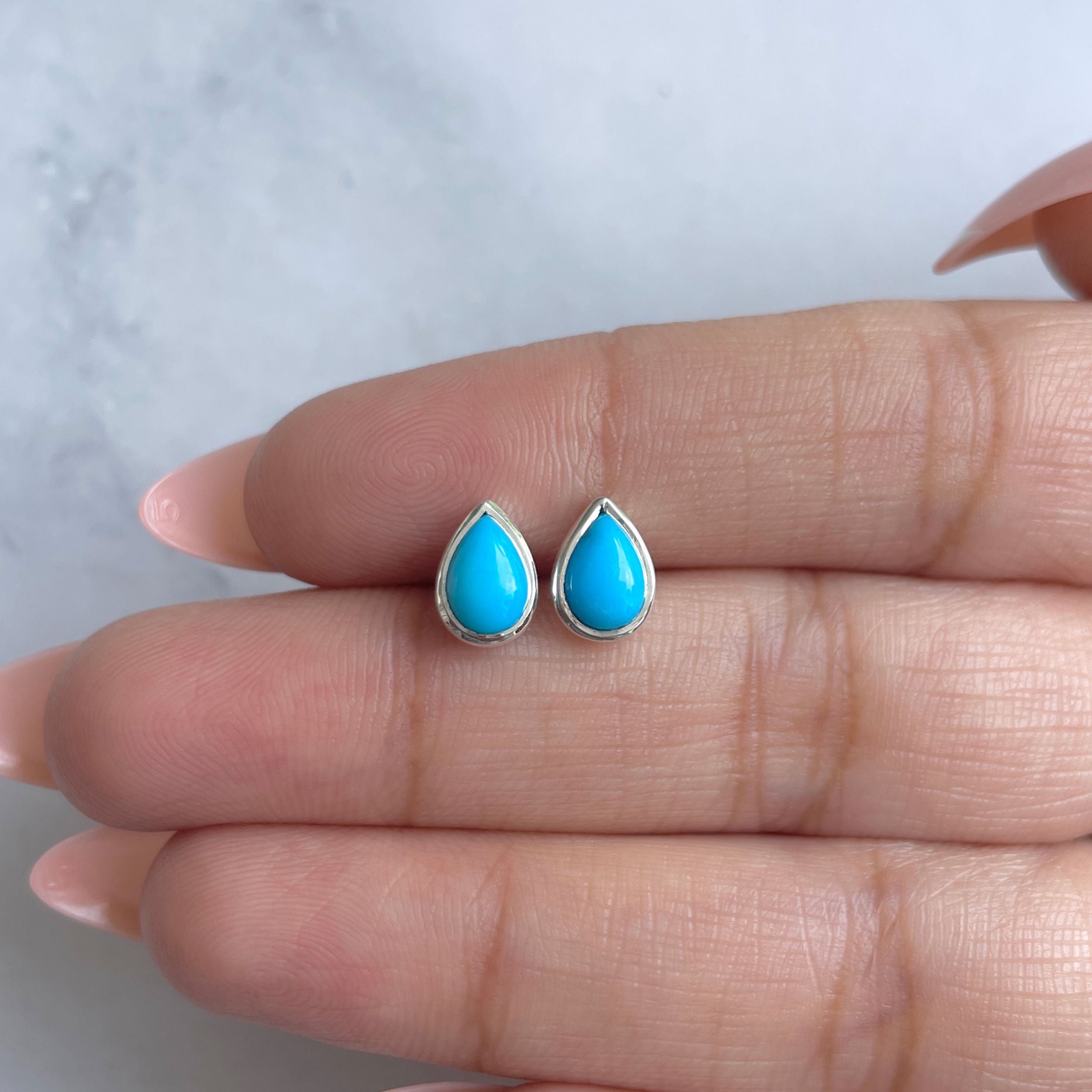 Turquoise Stud Earring-(TRQ-RDE-1110.)