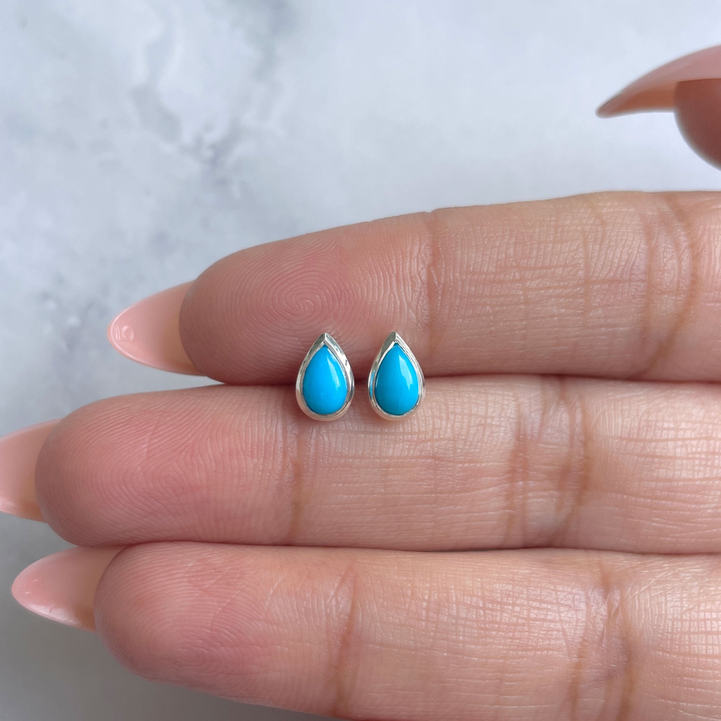 Turquoise Stud Earring-(TRQ-RDE-1111.)