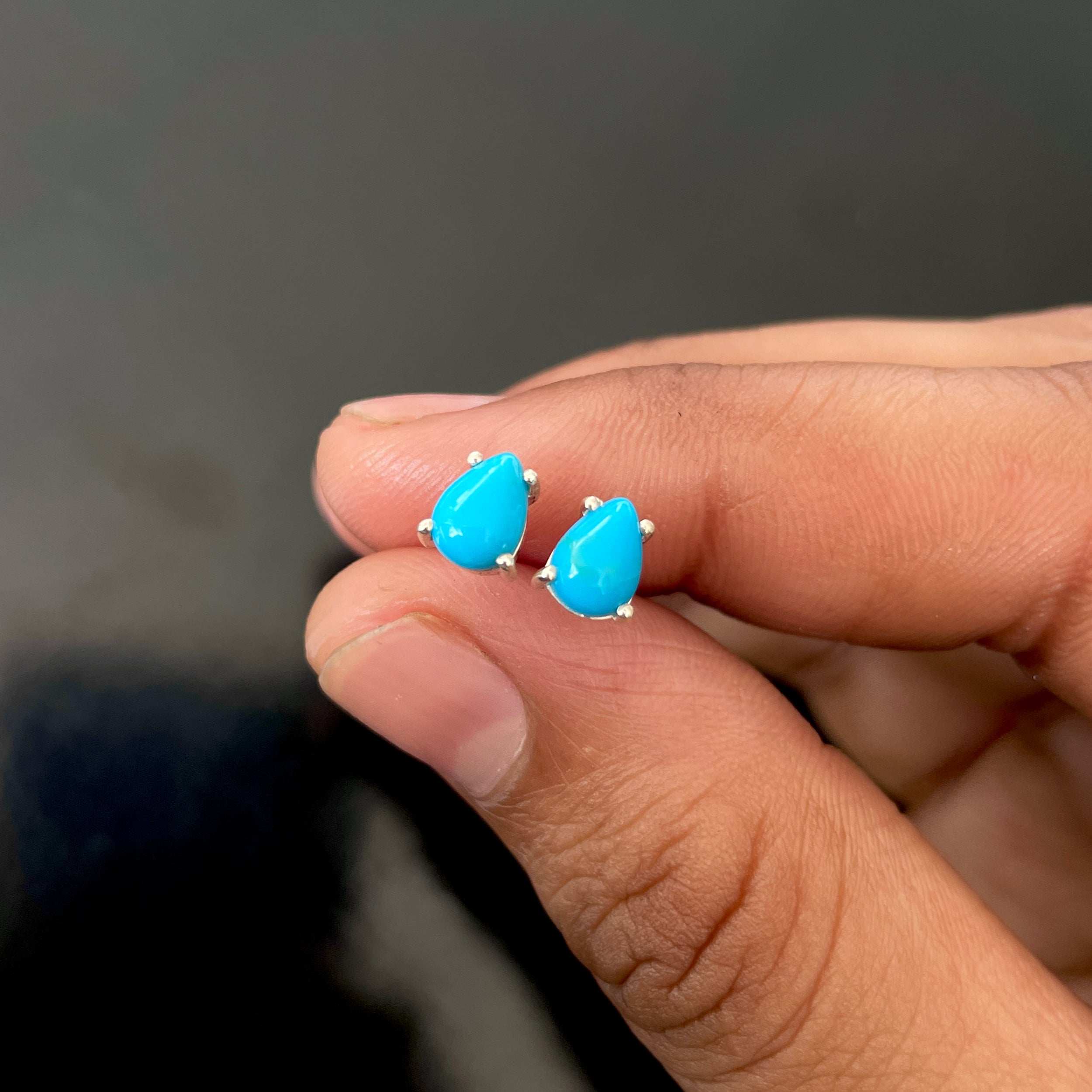 Turquoise Stud Earring-(TRQ-RDE-1142.)