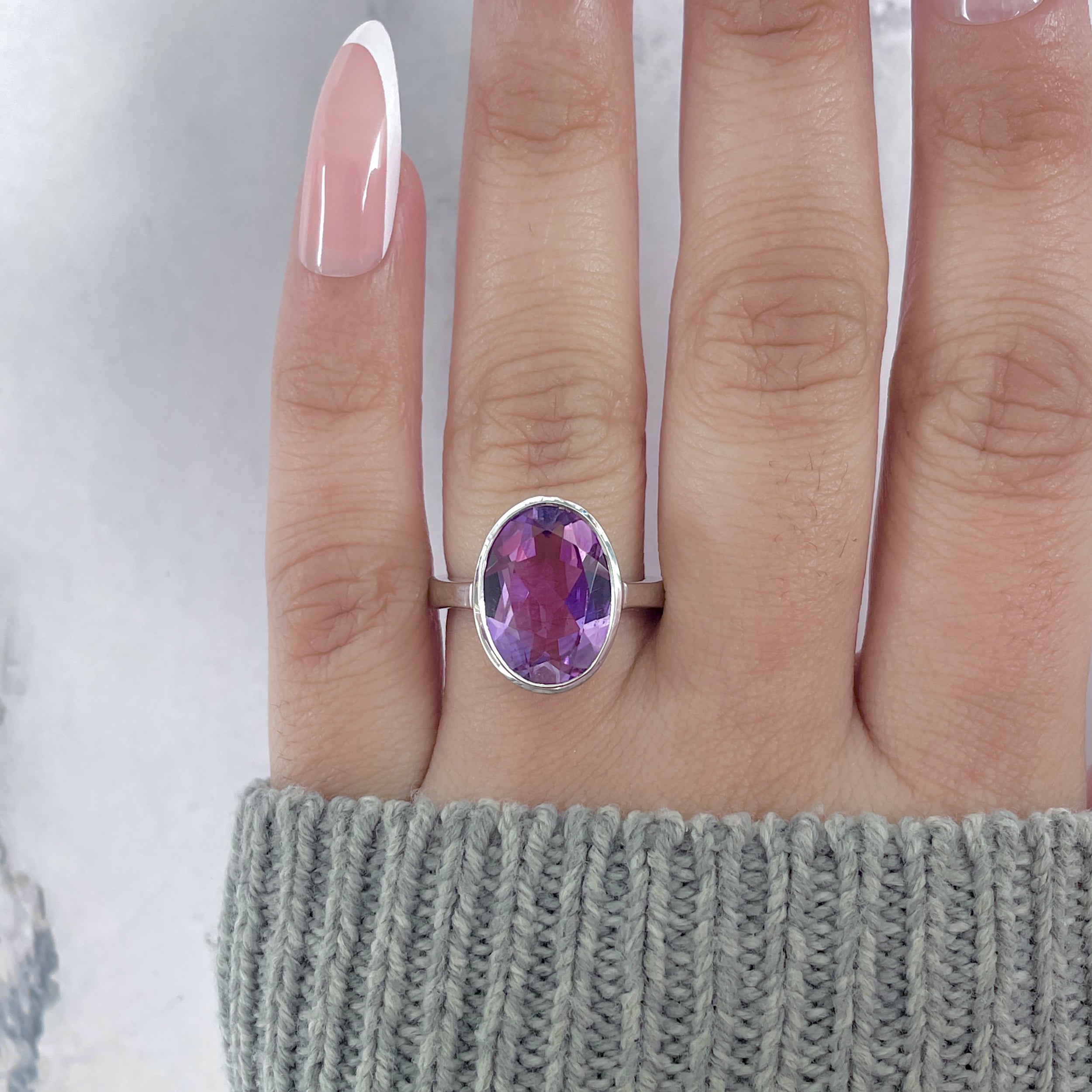 Amethyst Ring-(AMT-RDR-1892.)