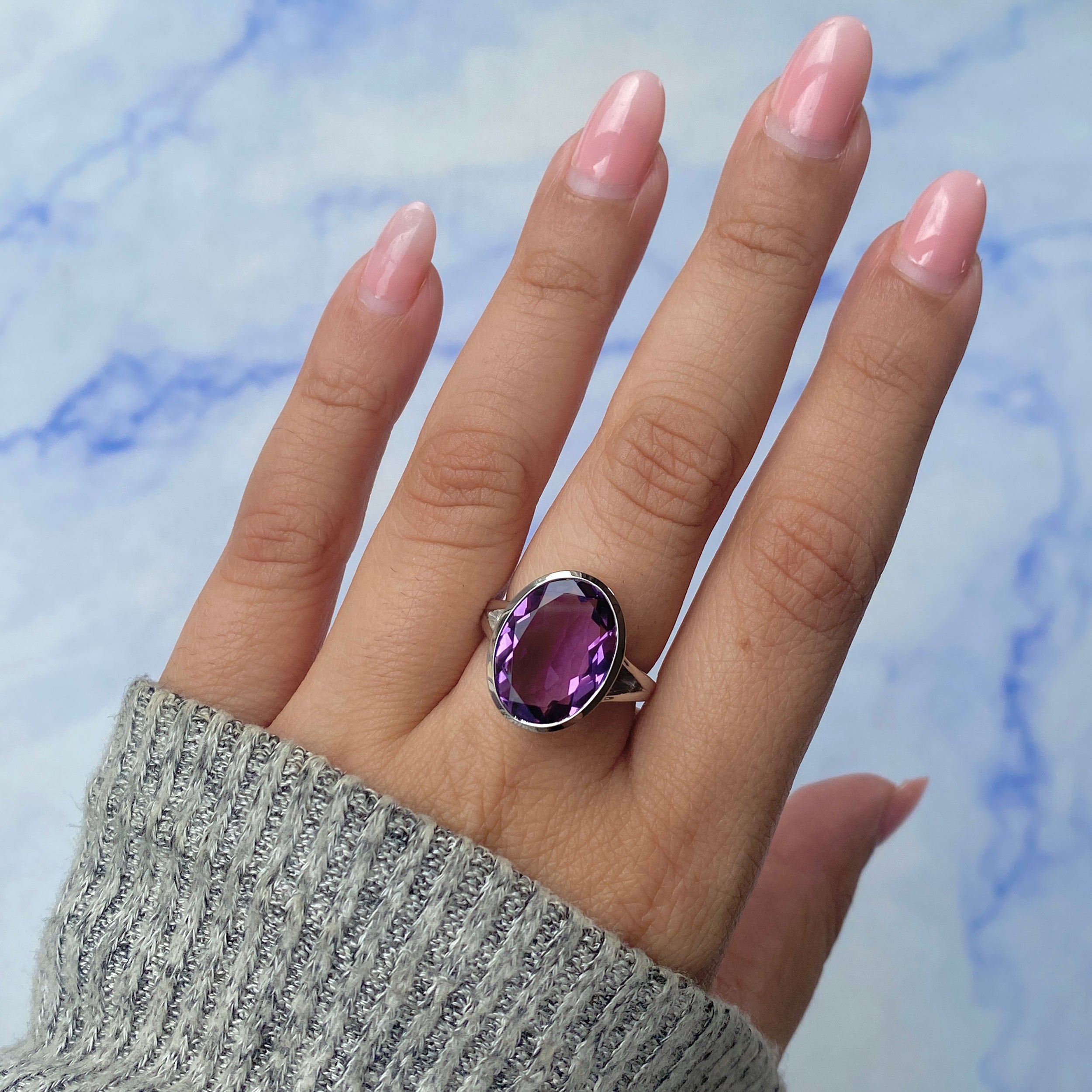 Smoky Ring-(SMY-RDR-1897.)