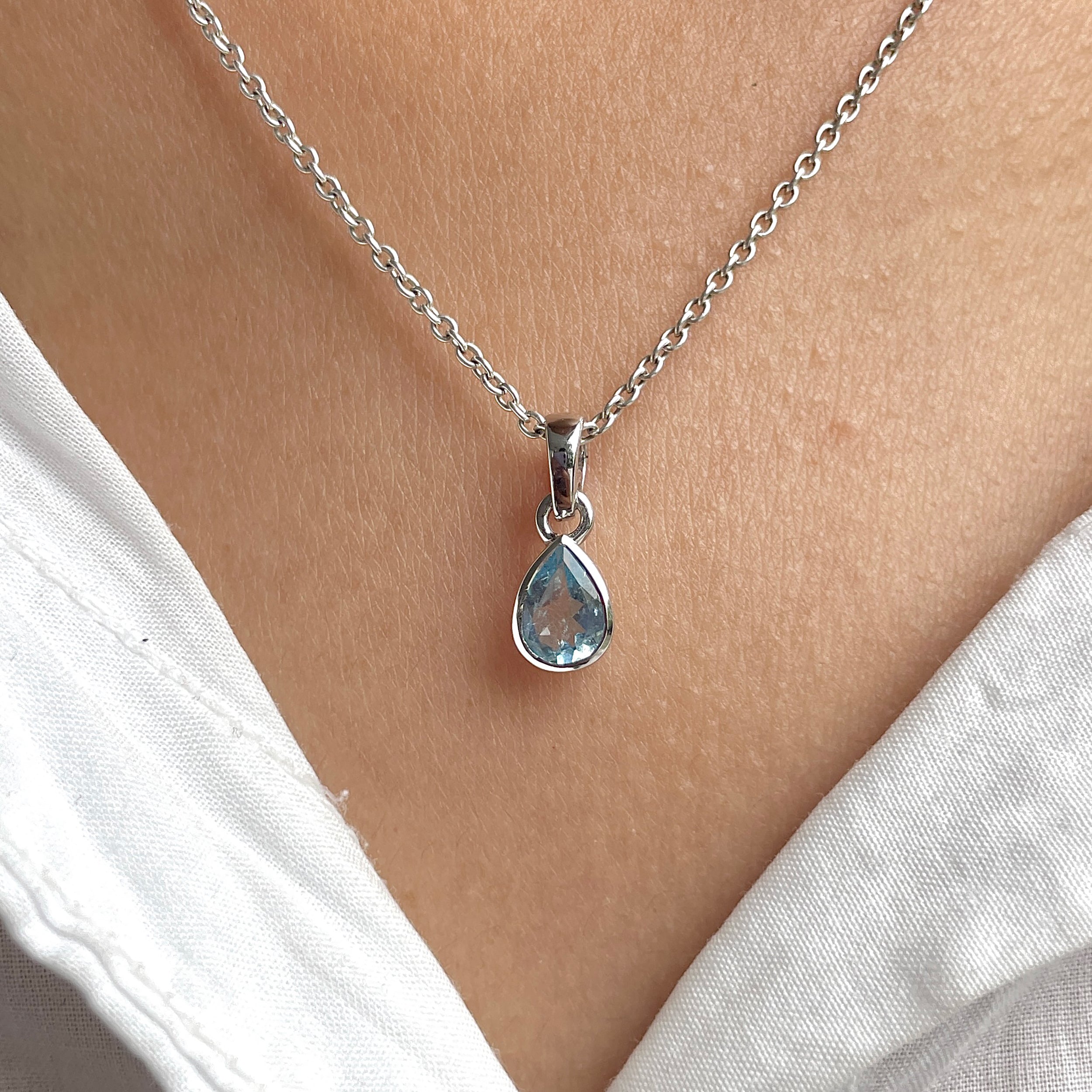 Aquamarine & White Topaz Pendant-(AQM-RDP-779.)