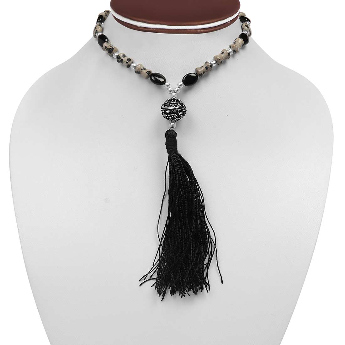 beaded-necklace-bdd-12-1675