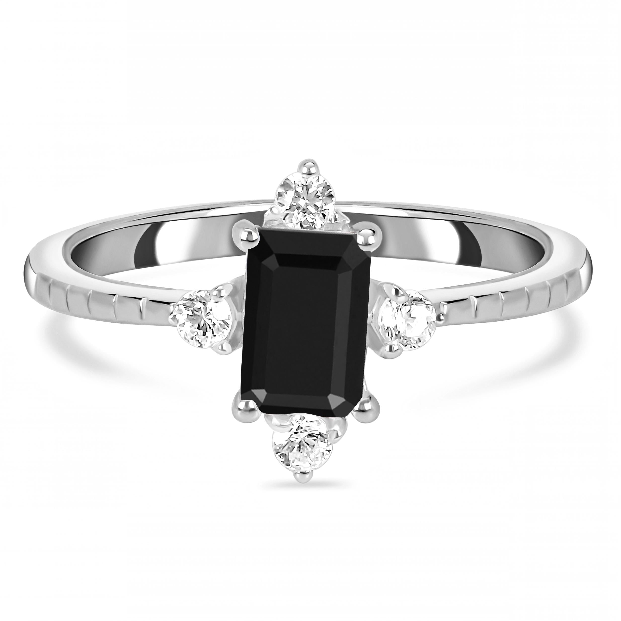 black-tourmaline-white-topaz-ring-ring-bls-rdr-2210