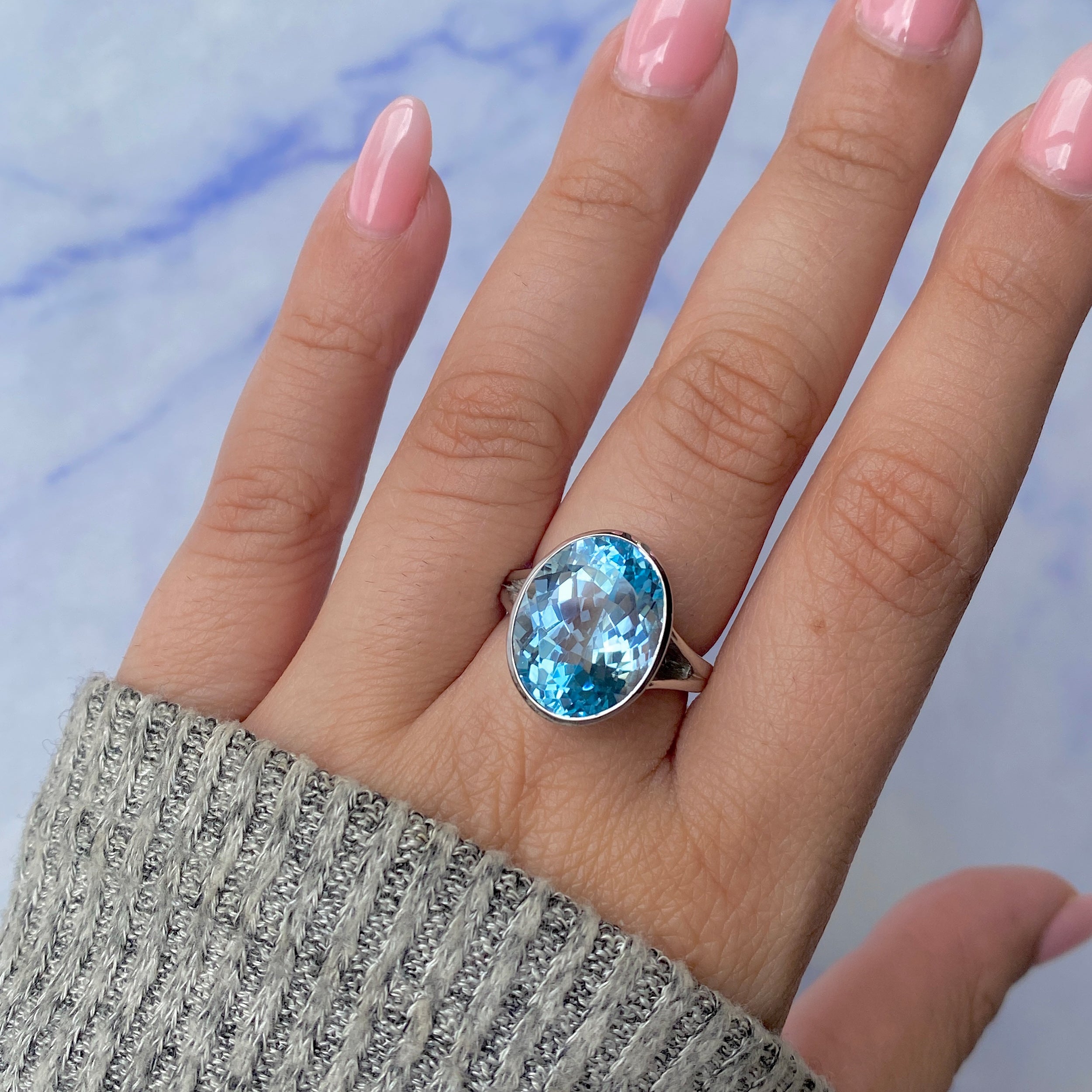Blue Topaz Ring-(BTZ-RDR-1897.)