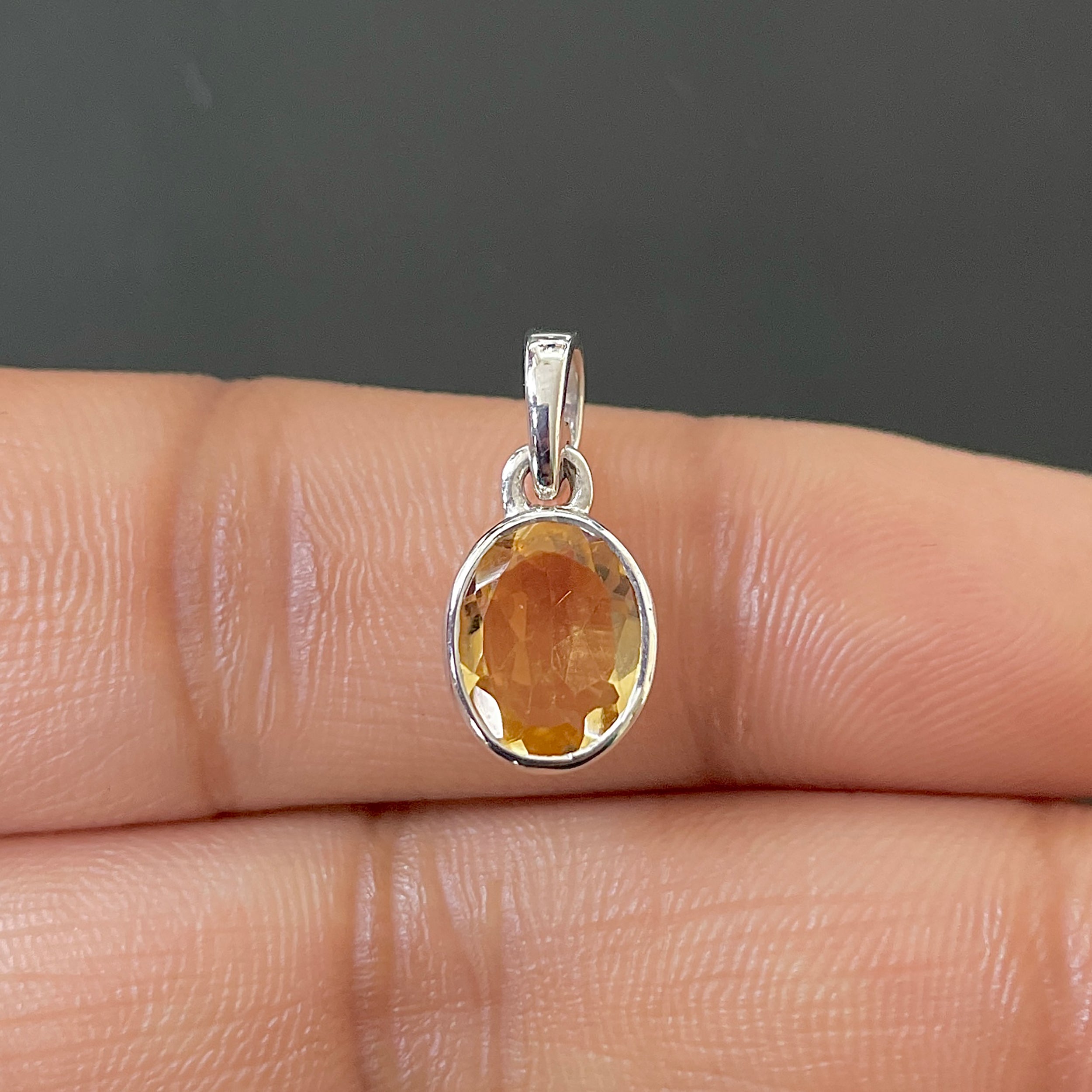 Citrine Pendant-(CIT-RDP-380.)