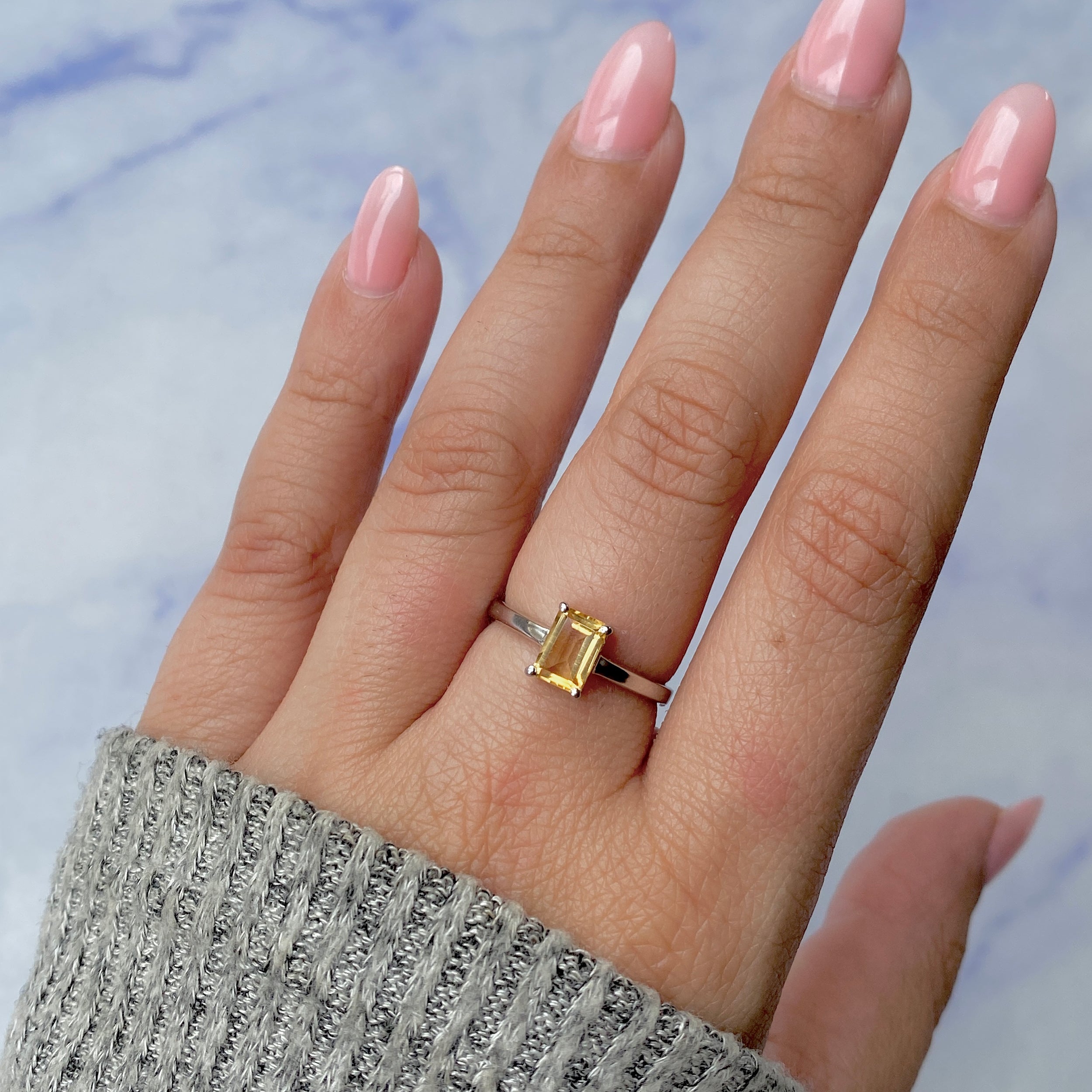 Citrine Ring-(CIT-RDR-241.)