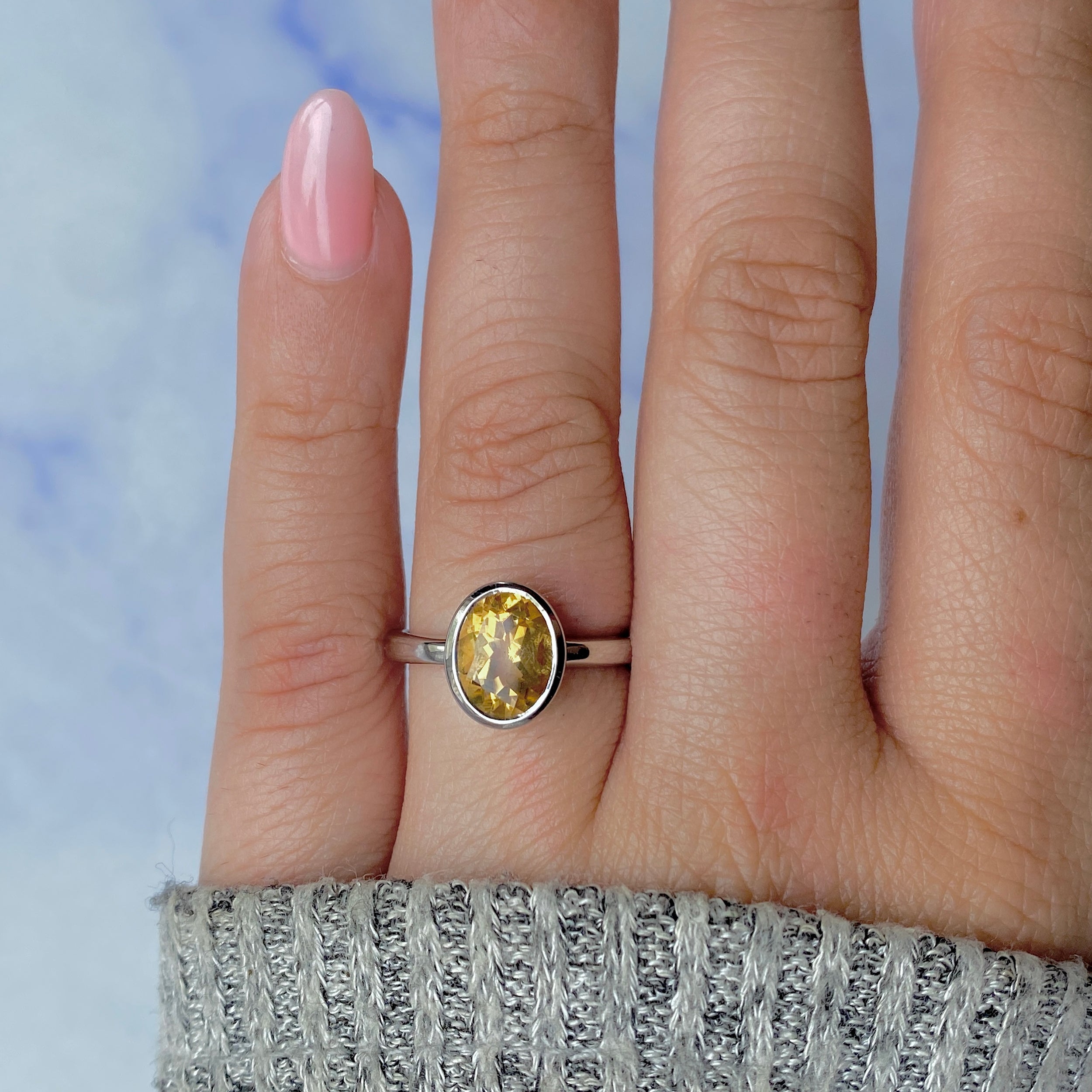 Citrine Ring-(CIT-RDR-251.)