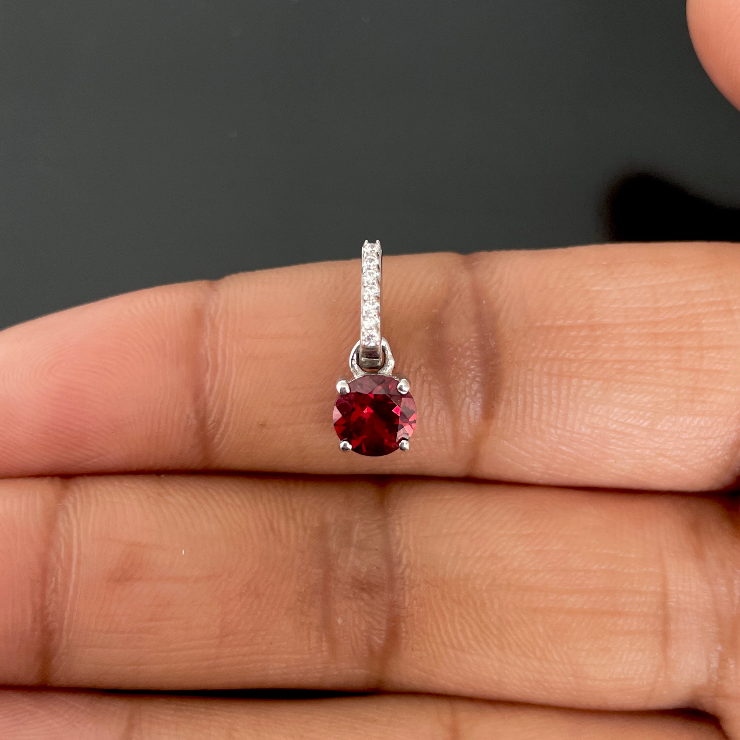Garnet & White Topaz Pendant-(GAR-RDP-549.)
