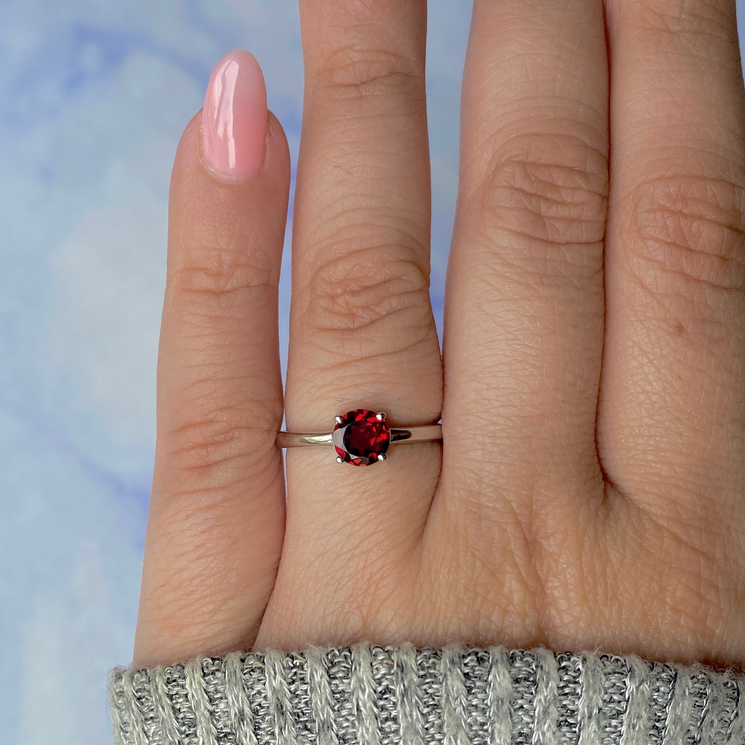 Garnet Ring-(GAR-RDR-236.)