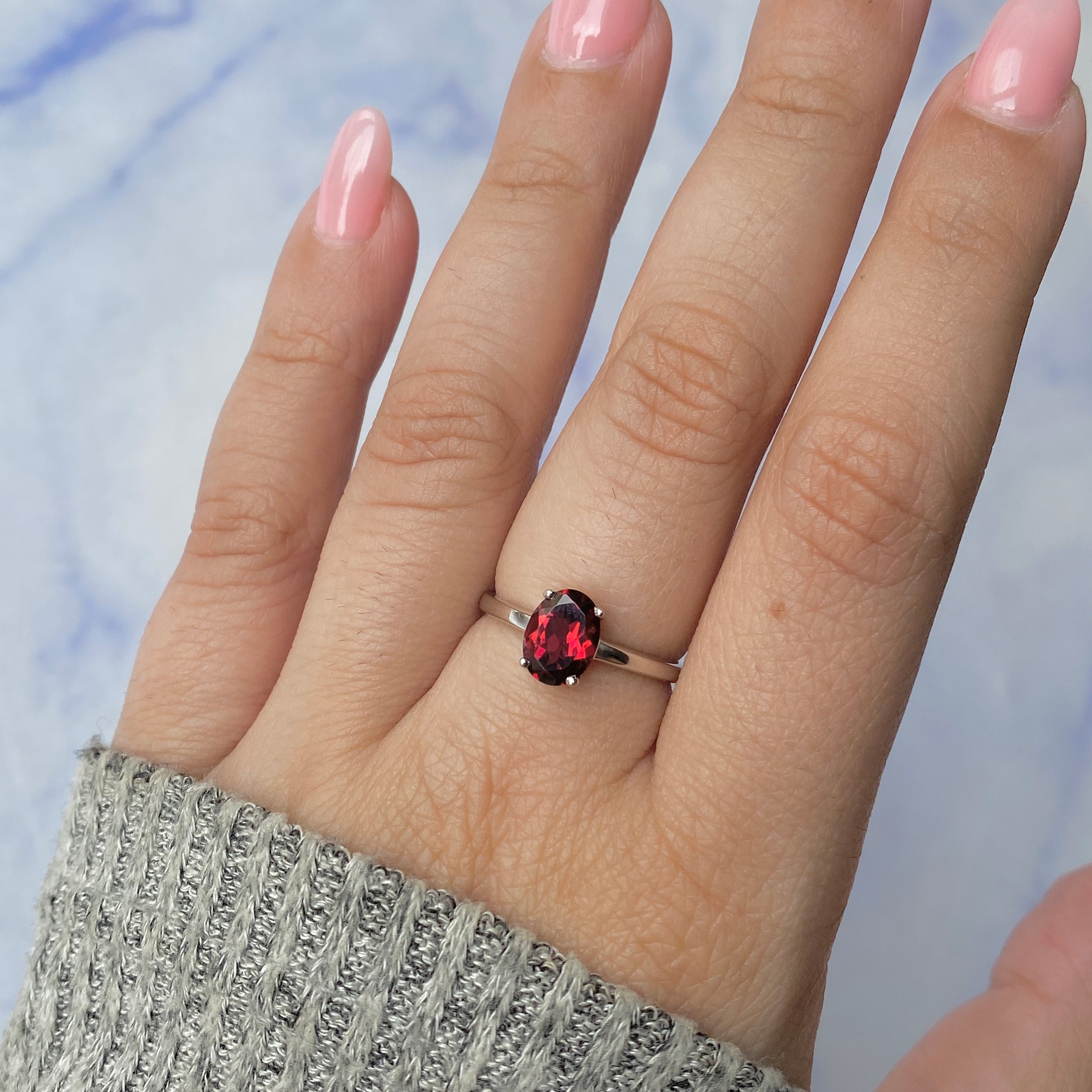 Garnet Ring-(GAR-RDR-249.)