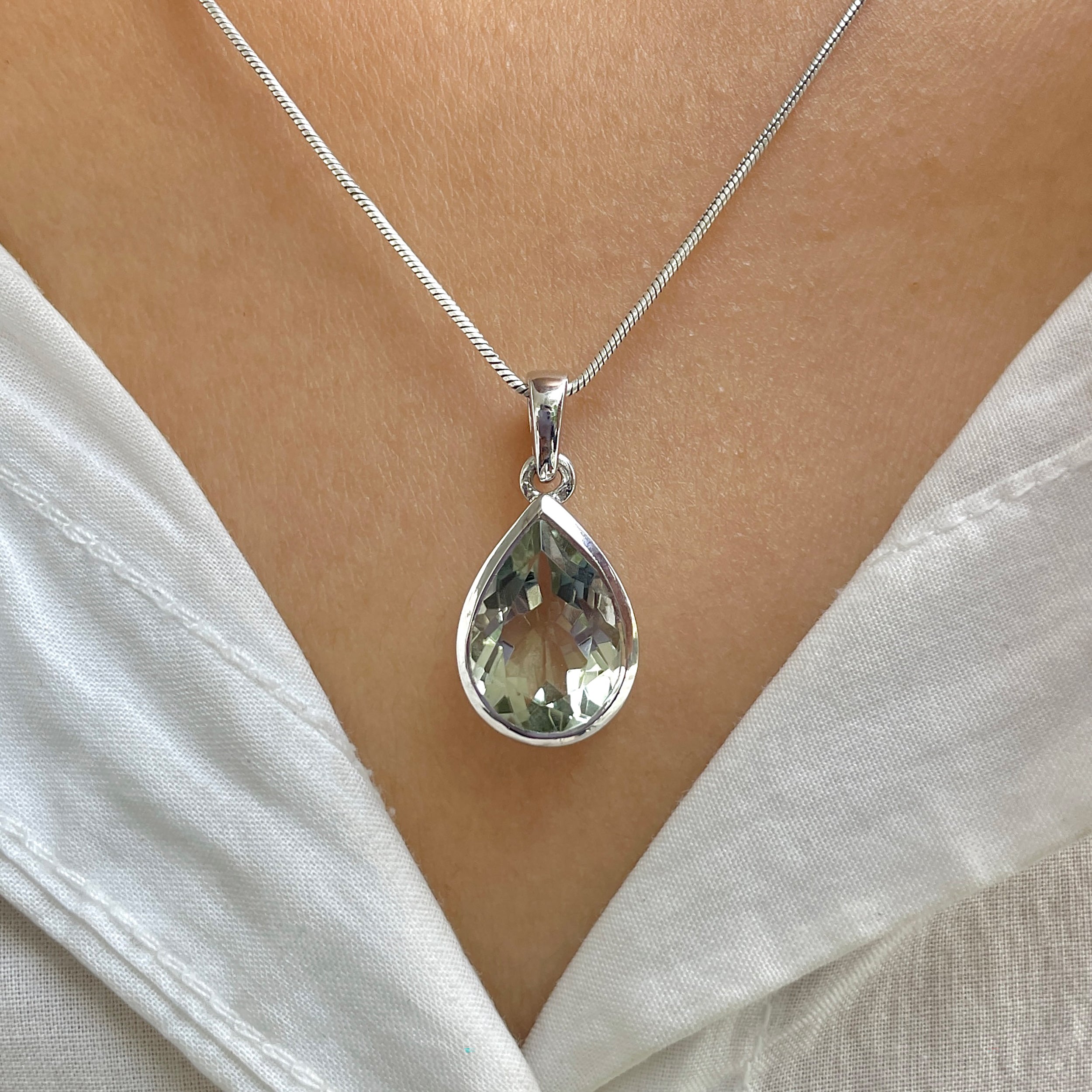 Green Amethyst Pendant-(GRA-RDP-463.)