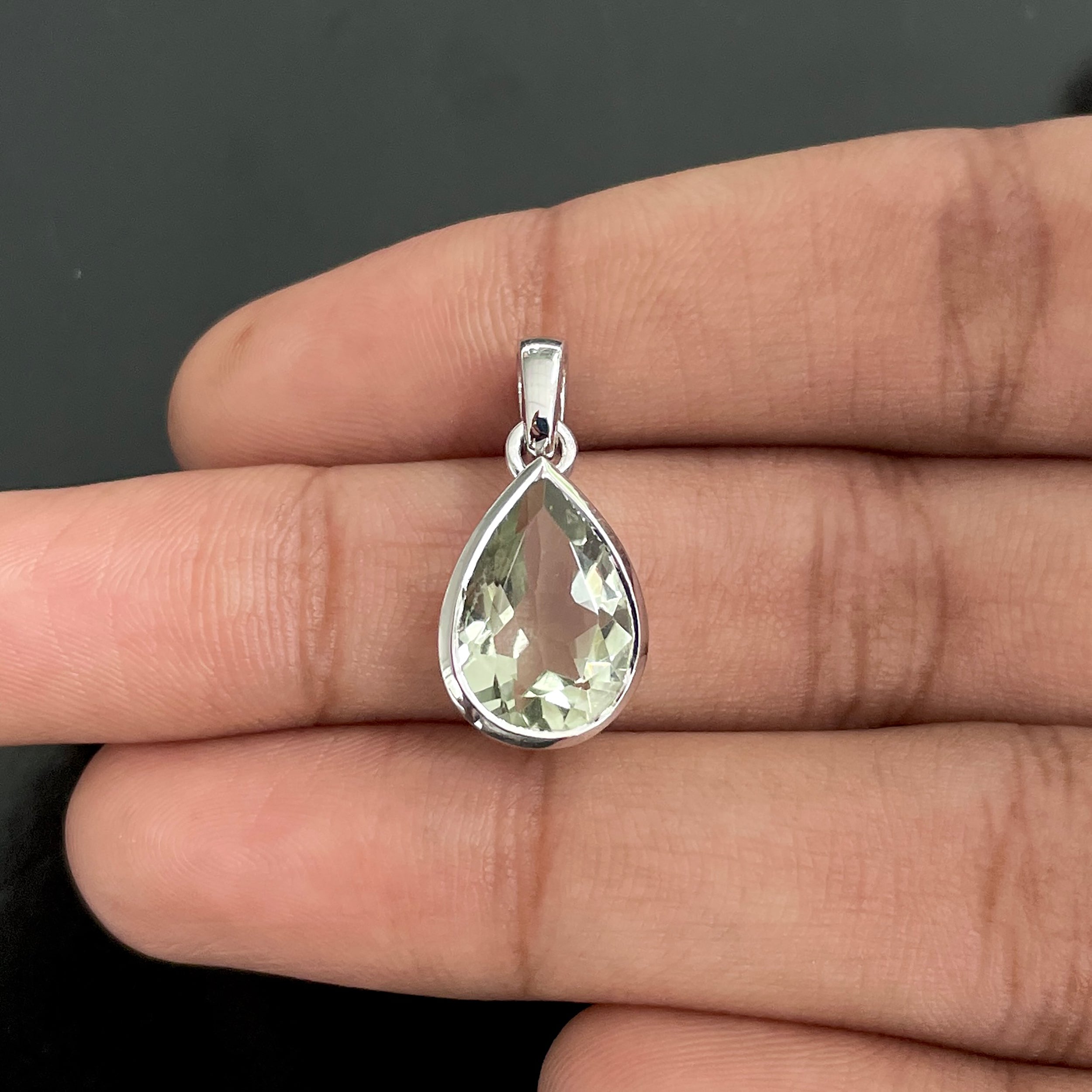 Green Amethyst Pendant-(GRA-RDP-470.)