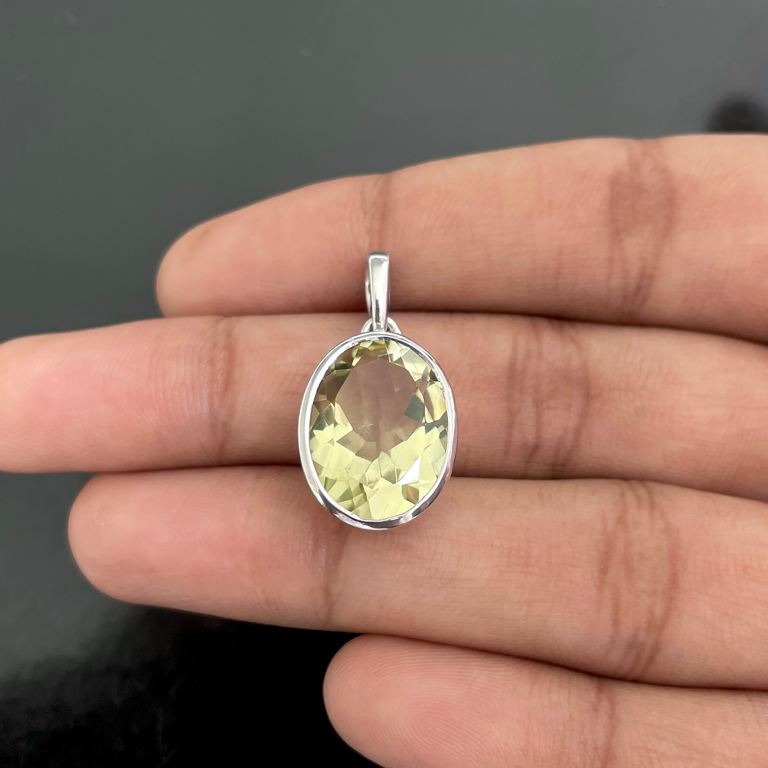 Lemon Quartz Pendant-(LEM-RDP-458.)