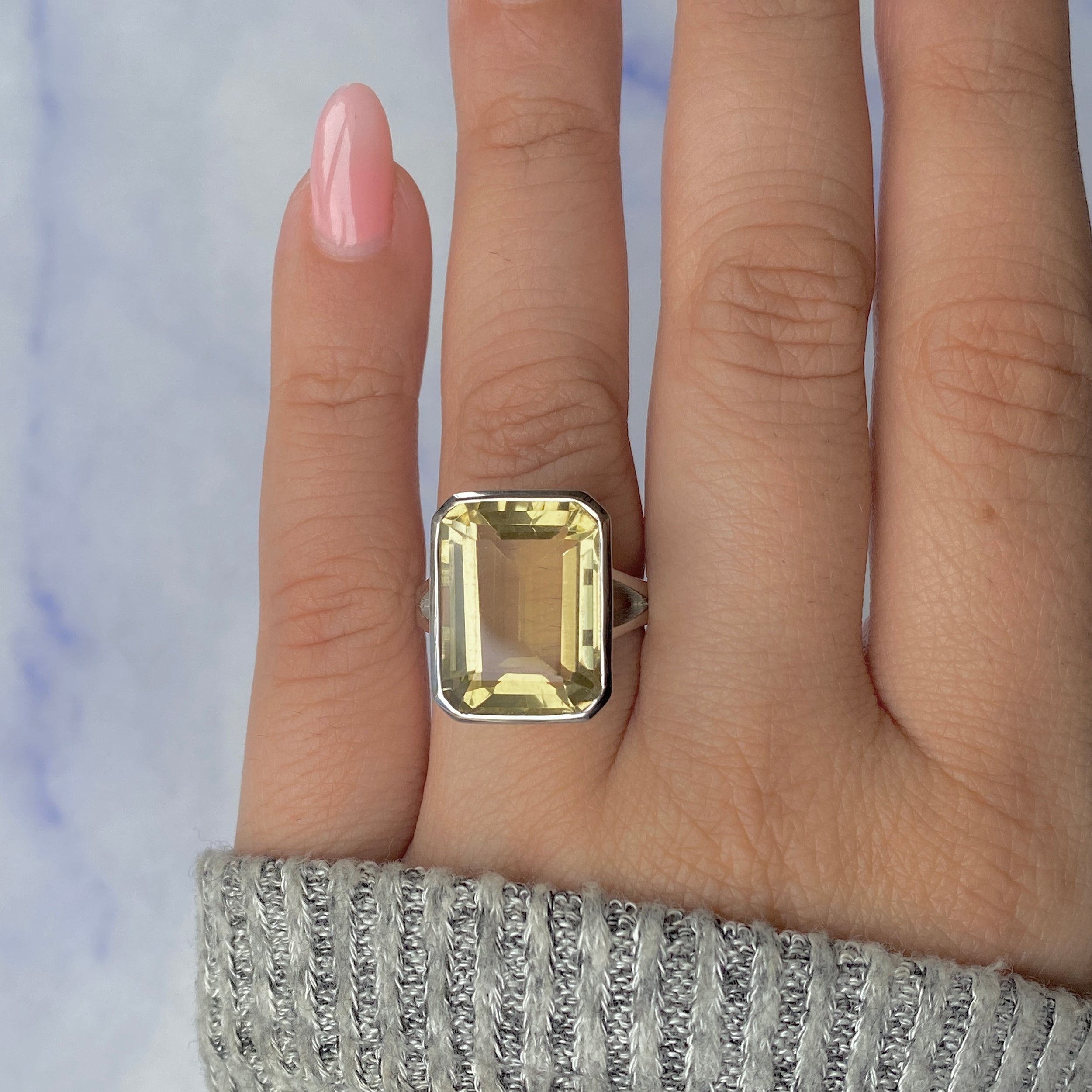 Lemon Quartz Ring-(LEM-RDR-1847.)
