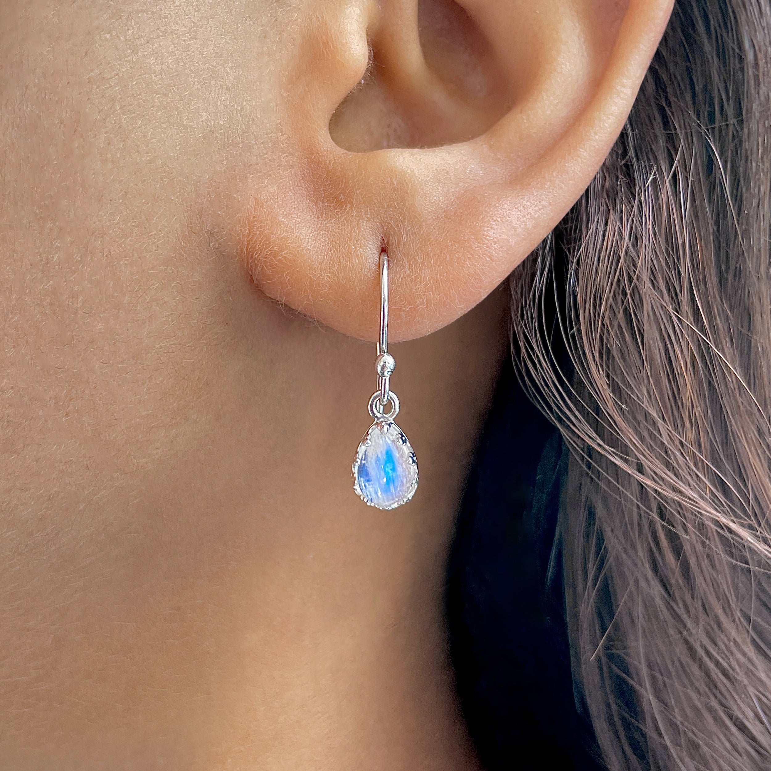 Moonstone Earring-(RBM-RDE-1006.)