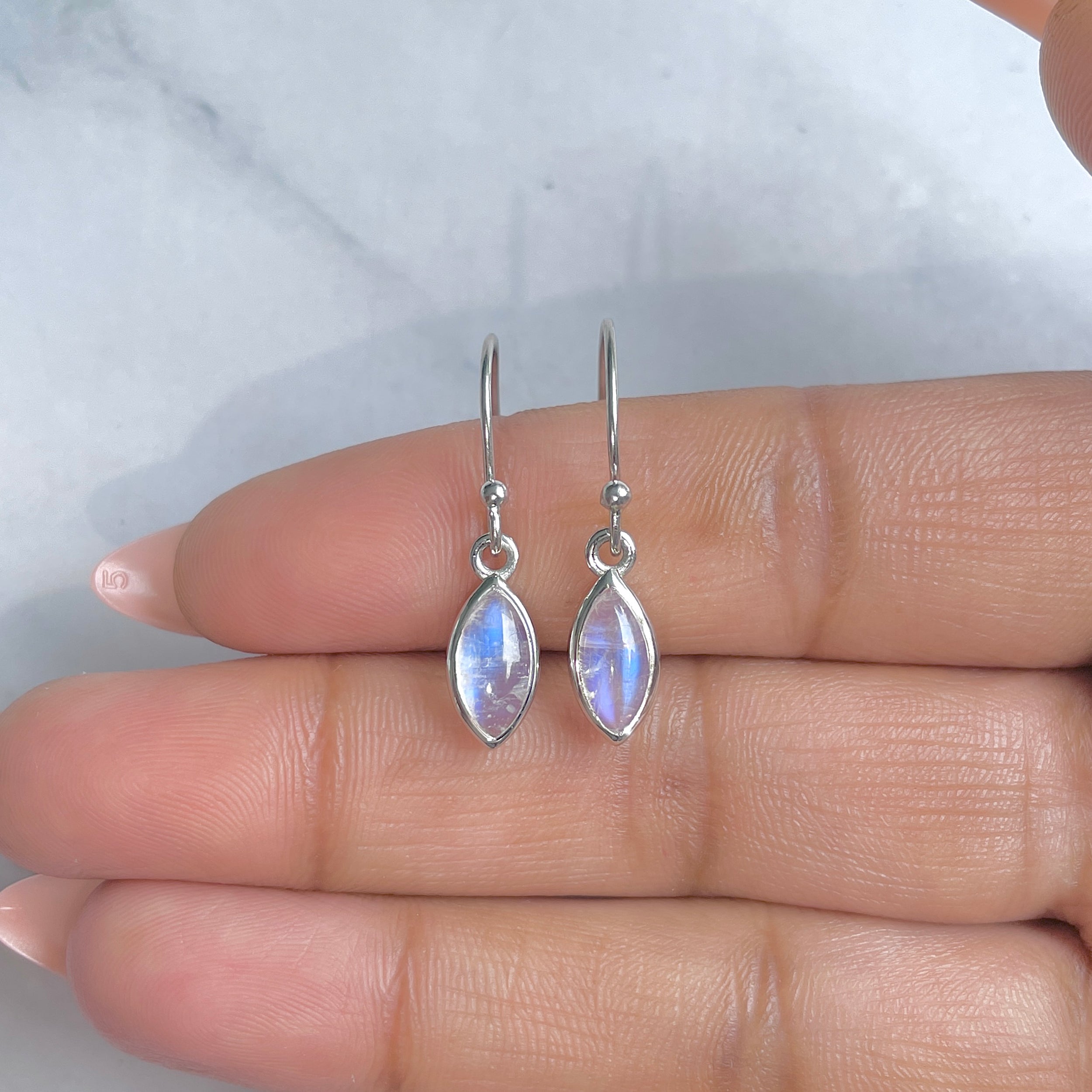 Moonstone Earring-(RBM-RDE-1019.)