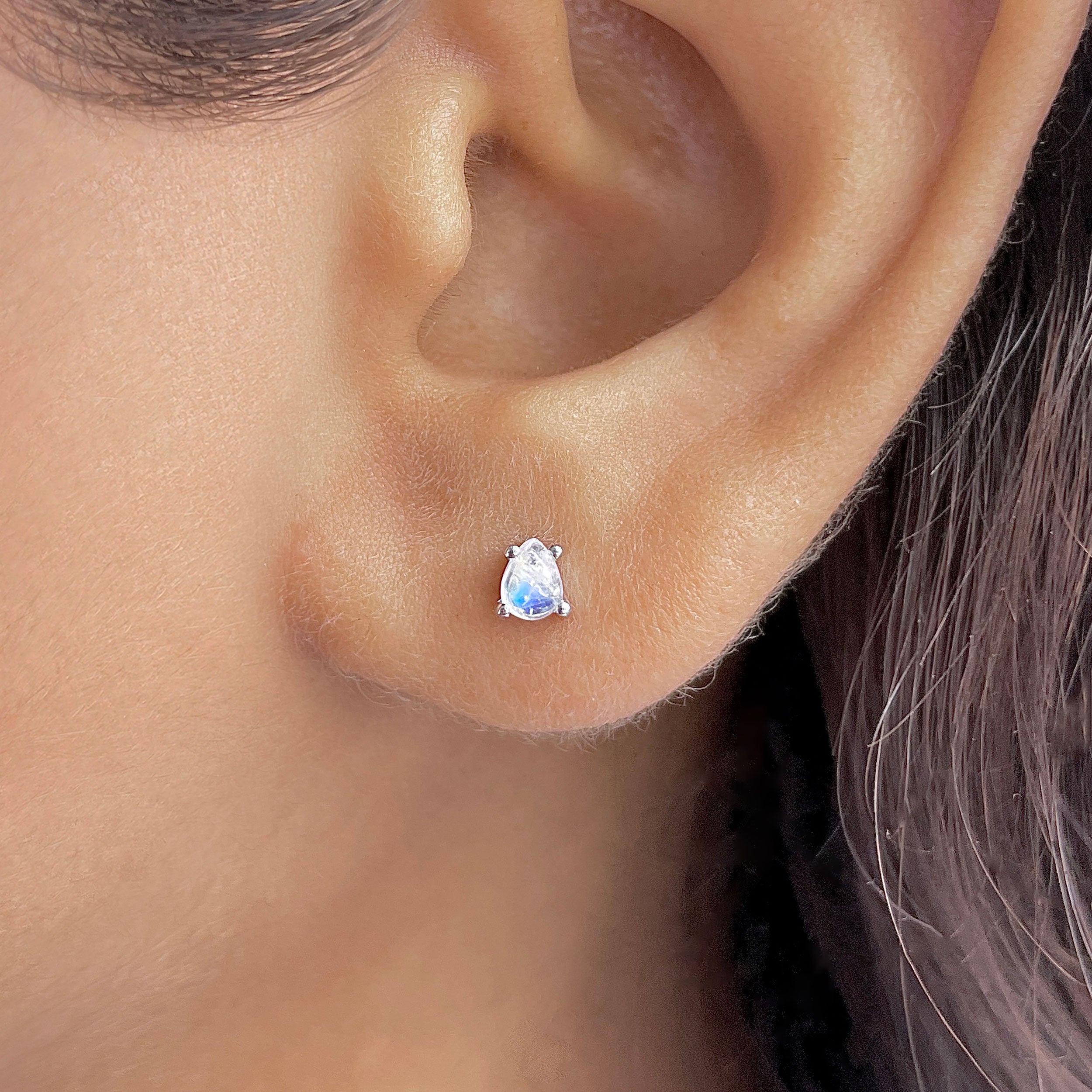 Moonstone Stud Earring-(RBM-RDE-1114.)