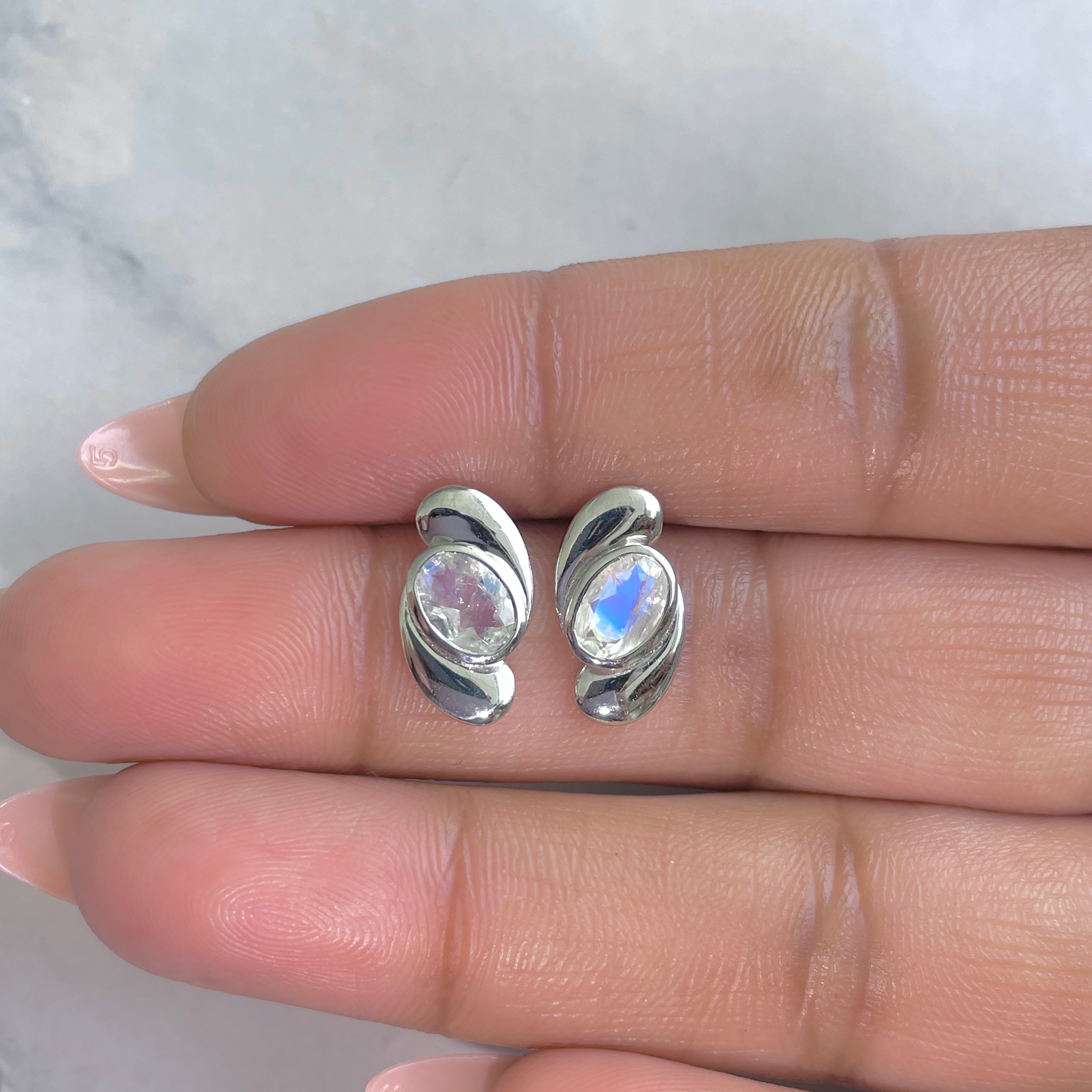 Moonstone Stud Earring-(RBM-RDE-15.)