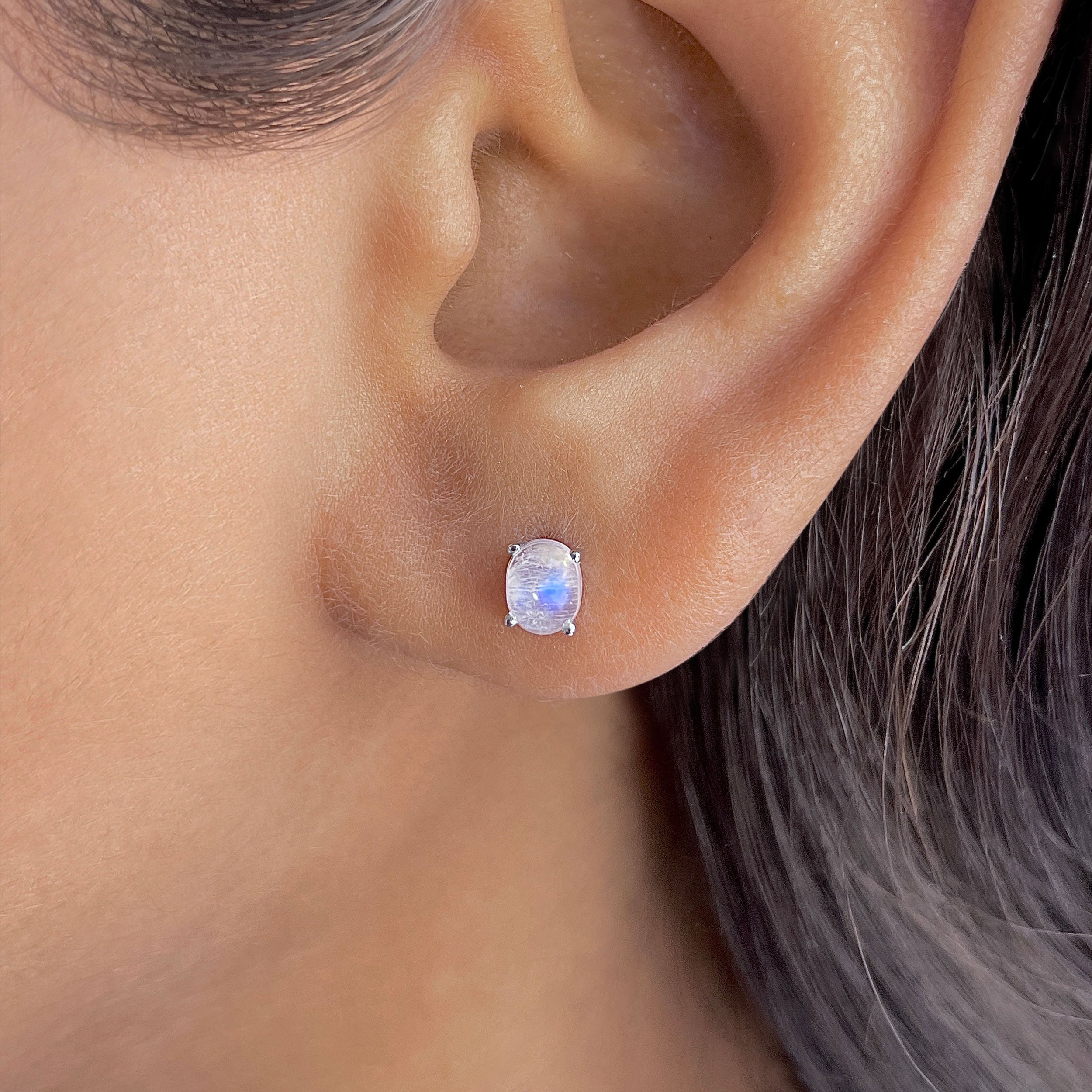 Moonstone Stud Earring-(RBM-RDE-791.)